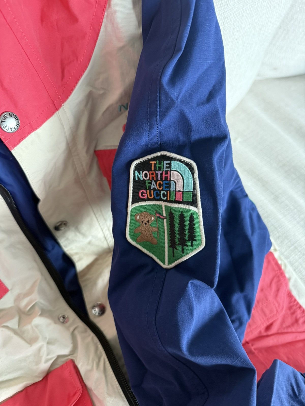 Gucci × The North Face The North Face x Gucci Patchwork Raincoat Size US S / EU 44-46 / 1 - 3 Thumbnail