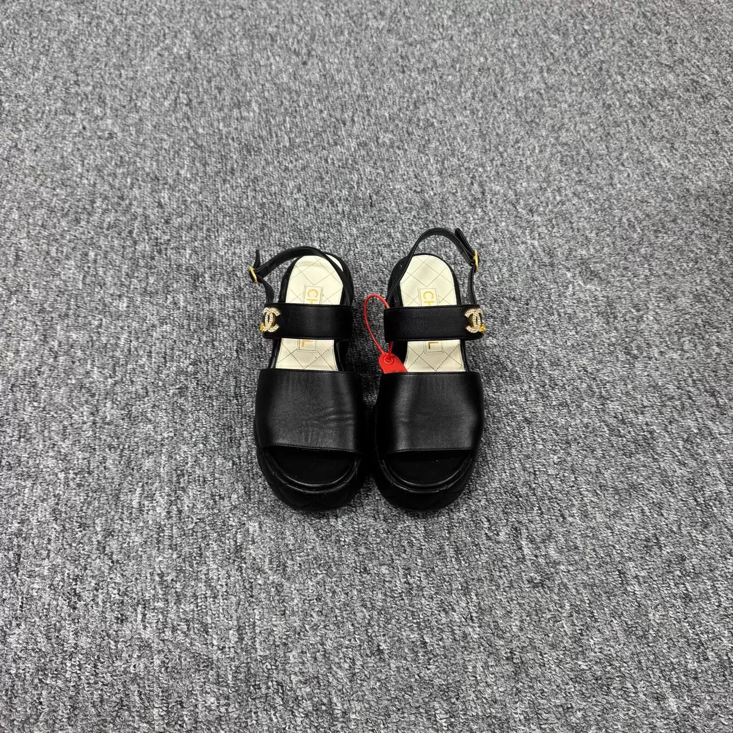 Chanel Chanel Quilted CC Gold Crystal Platform Sandal Women's 36 Size US 5.5 / IT 35.5 - 3 Thumbnail