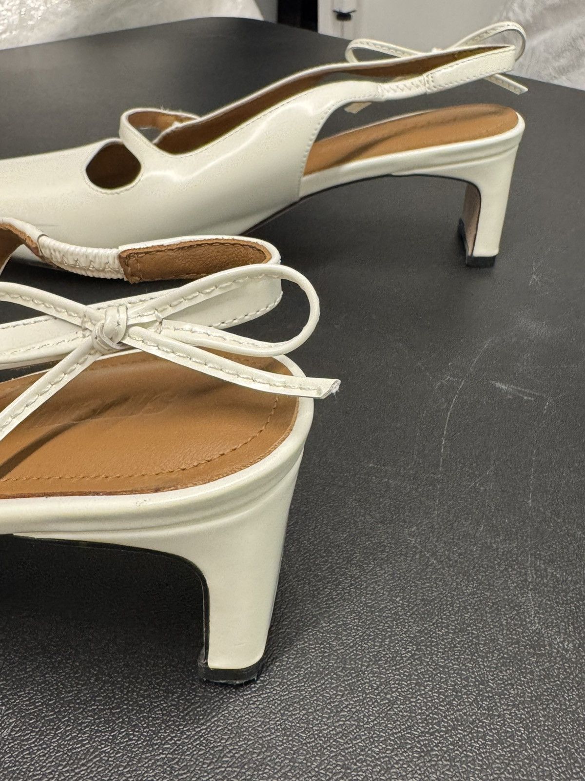 Shushu/Tong SHUSHU/TONG White Slingback Hells Square Toe Side Bows Size US 10 / IT 40 - 8 Thumbnail