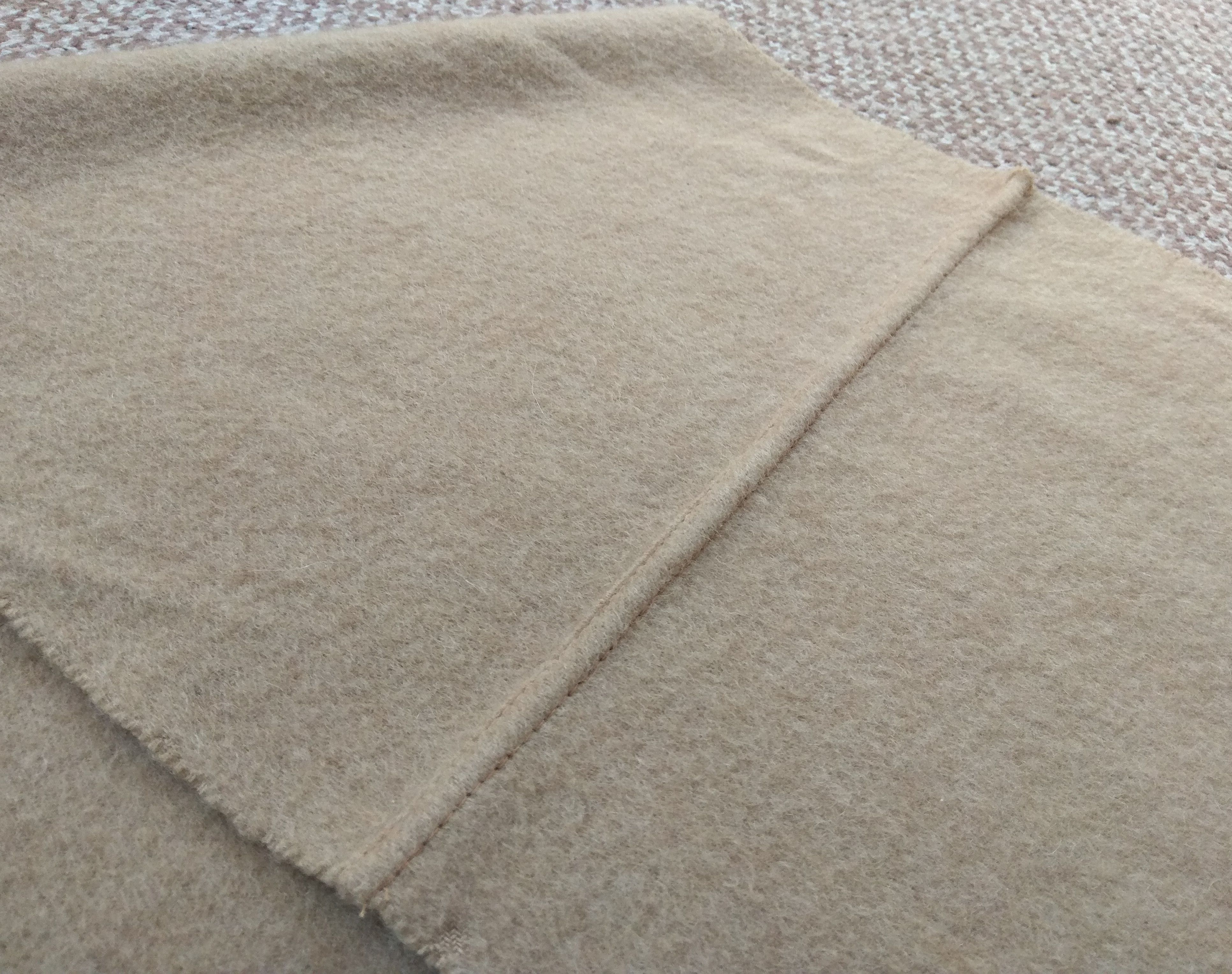 Burberry Vintage Burberrys Cashmere Scarf made in England Size ONE SIZE - 5 Thumbnail