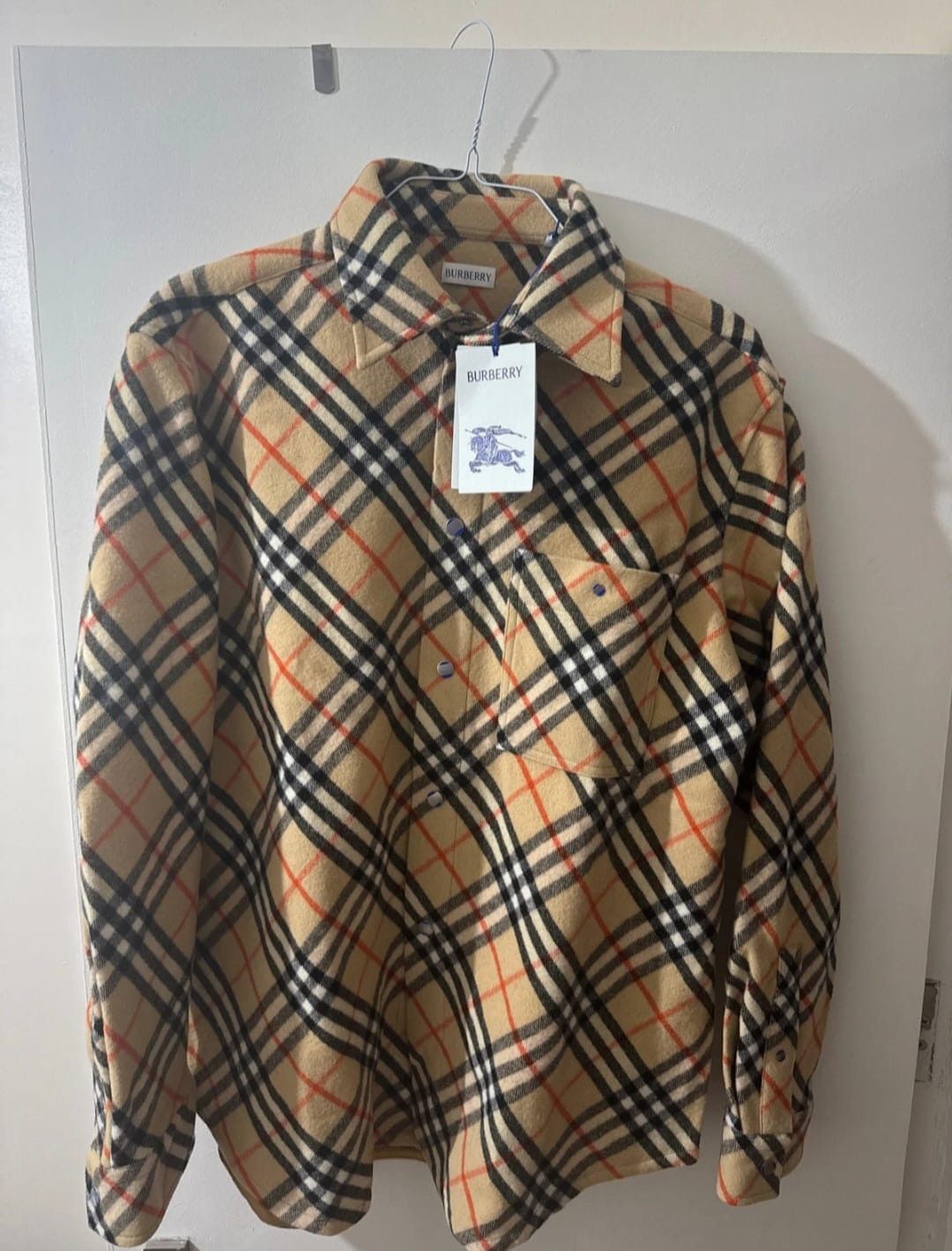 Burberry Burberry Check Wool Shirt. UK Size Large Size US M / EU 48-50 / 2 - 1 Thumbnail