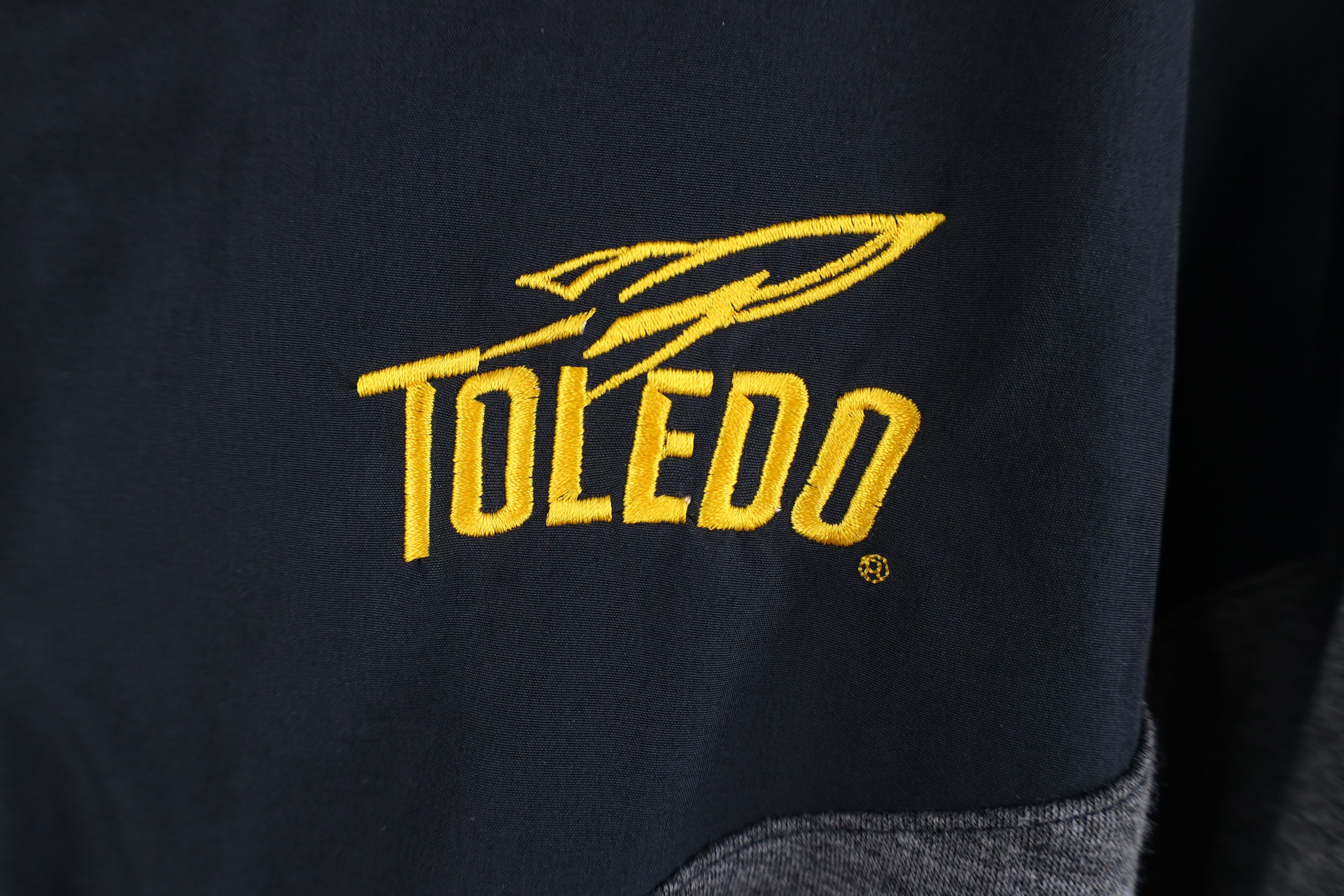 Nike Nike University of Toledo Athletics Half Zip Pullover Jacket Size US XL / EU 56 / 4 - 4 Thumbnail