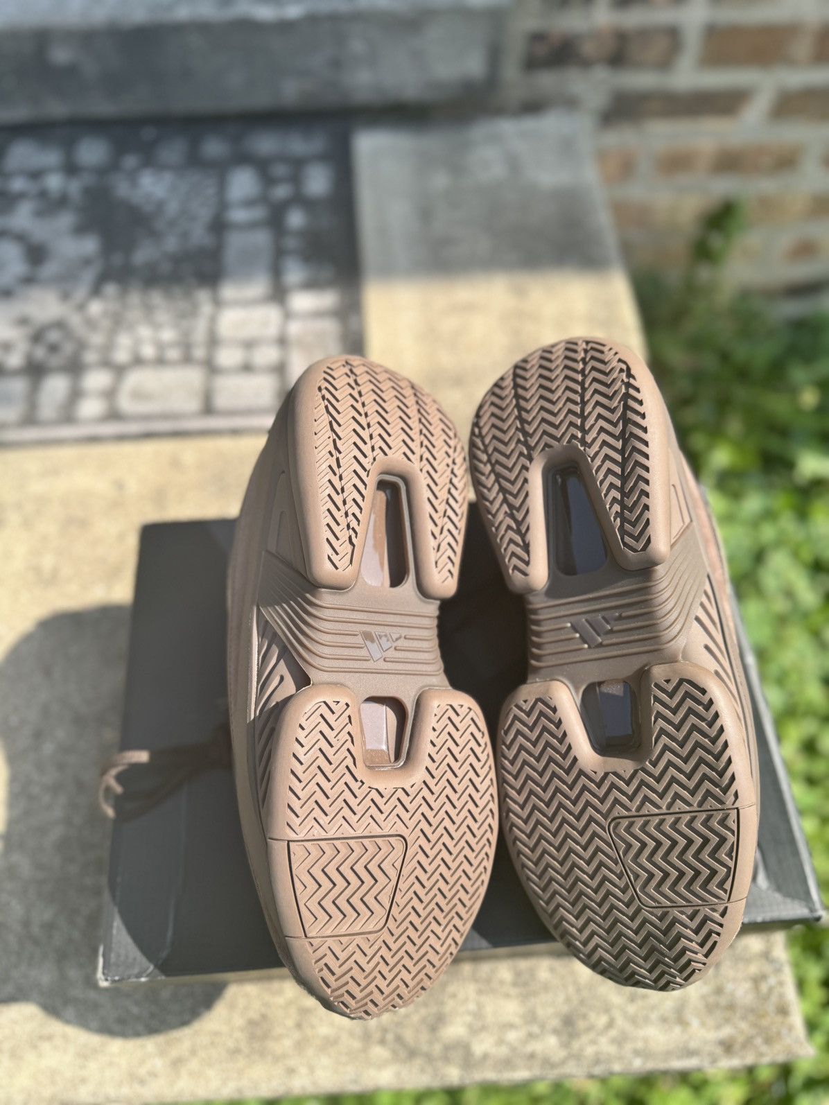 Adidas MAD IIINFINITY Size US 11 / EU 44 - 7 Thumbnail