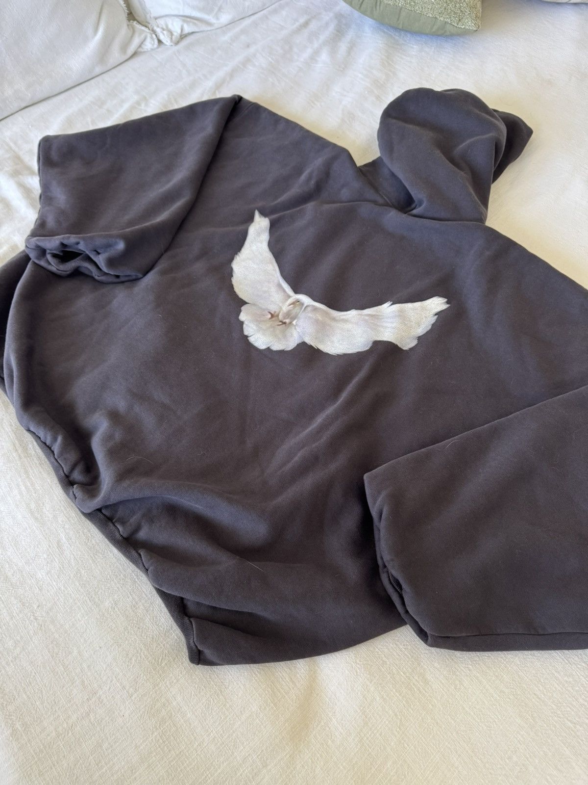 Balenciaga × Gap × Yeezy Yeezy Gap Balenciaga - Dove Hoodie Size US L / EU 52-54 / 3 - 9 Thumbnail