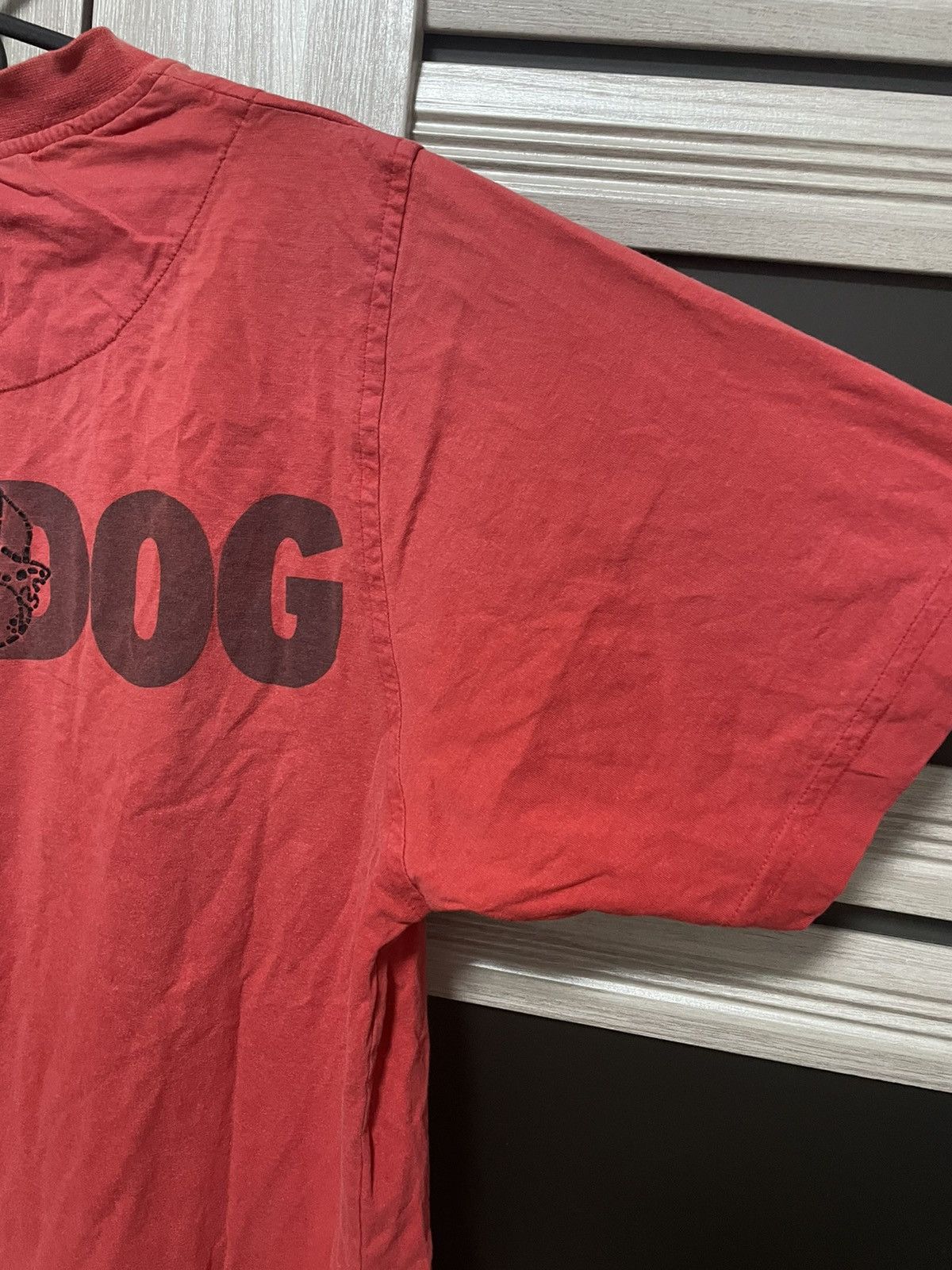 Vintage 90s Mad Dog Gym Tee Red Vintage Rap Style Graphic T-Shirt Size US S / EU 44-46 / 1 - 3 Thumbnail