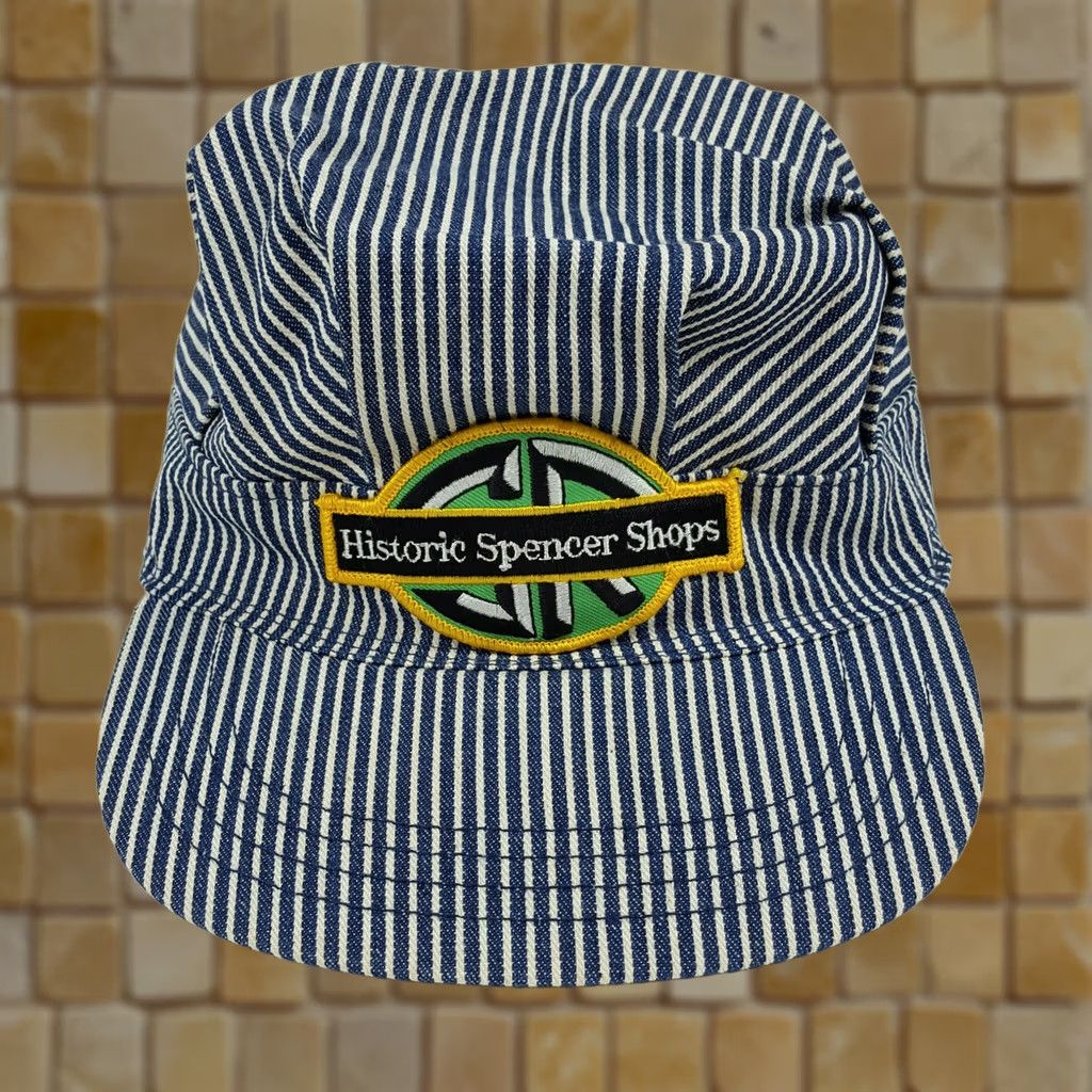Vintage VINTAGE OshKosh B'gosh Railroad Engineer Spencer Snapback Hat Men's Denim Patch Adjustable Blue 80s Trucker Workwear Cap Size ONE SIZE - 1 Thumbnail