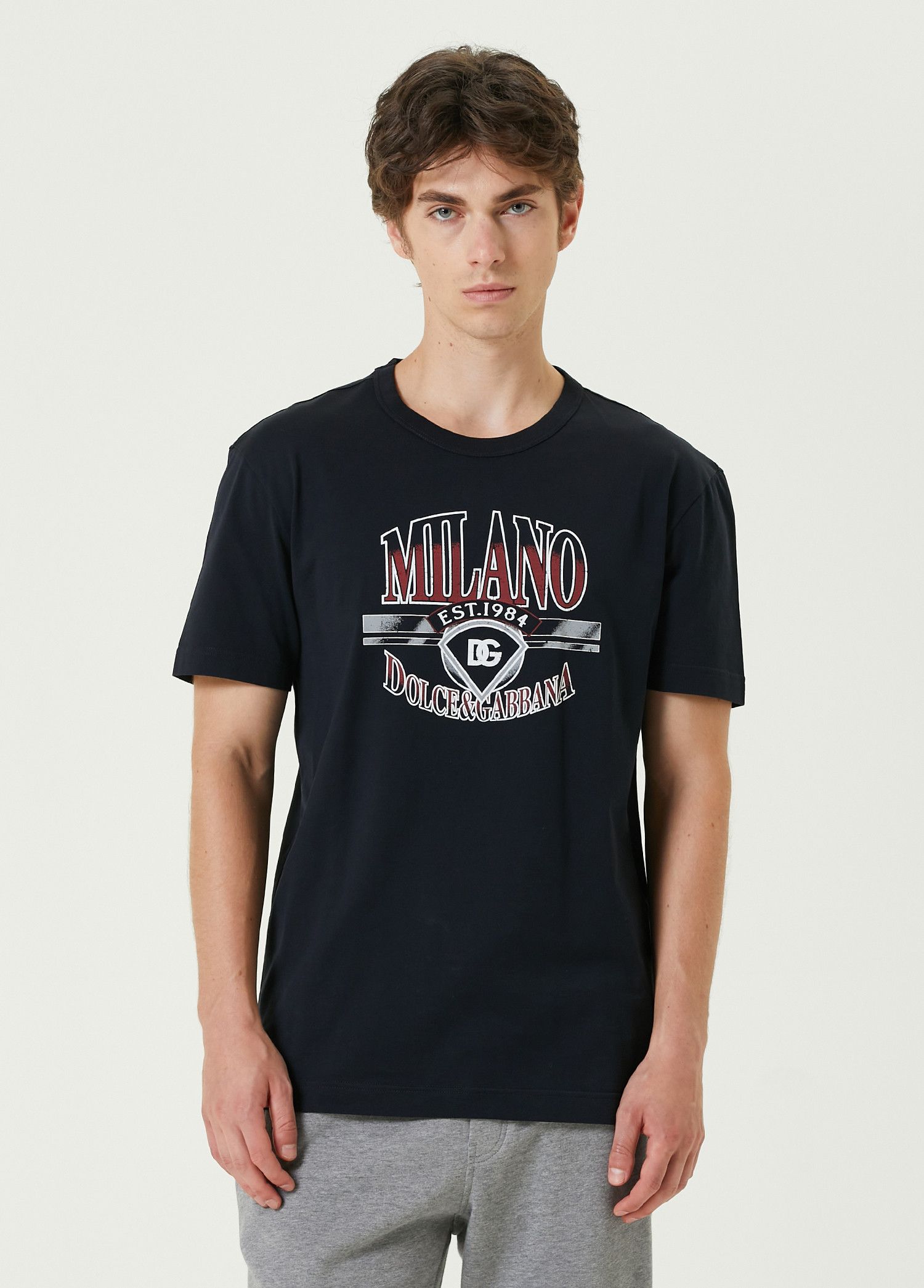 Dolce & Gabbana DOLCE & GABBANA navy blue Milano logo print t-shirt Large Size US L / EU 52-54 / 3 - 1 Thumbnail