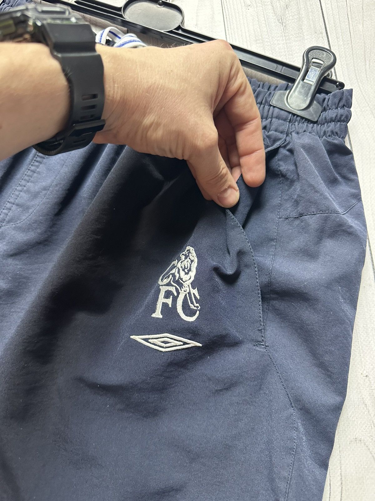 Chelsea Soccer × Umbro × Vintage Vintage Umbro Chelsea soccer training shorts size Xl logo Size US 36 / EU 52 - 5 Thumbnail