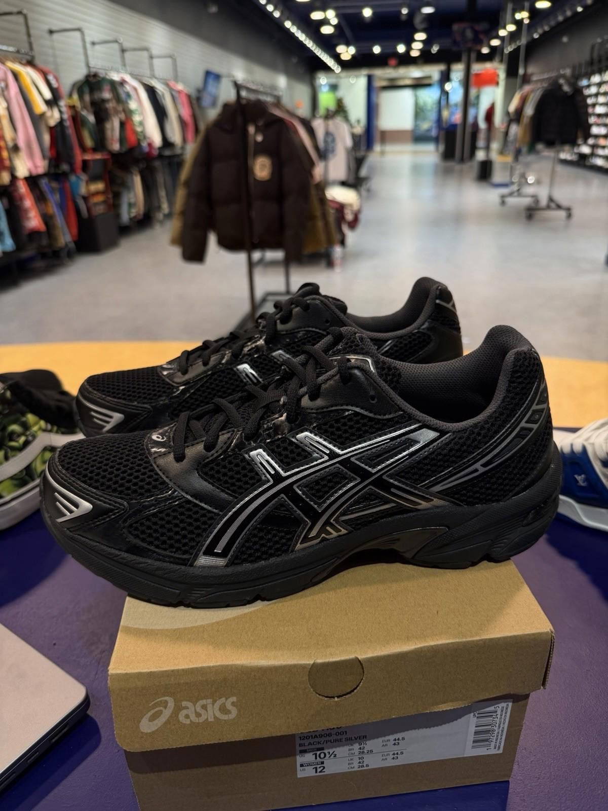 Asics ASICS Gel-1130 Black Pure Silver Men (10) 1201A906-001 NEW Size US 10 / EU 43 - 11 Thumbnail