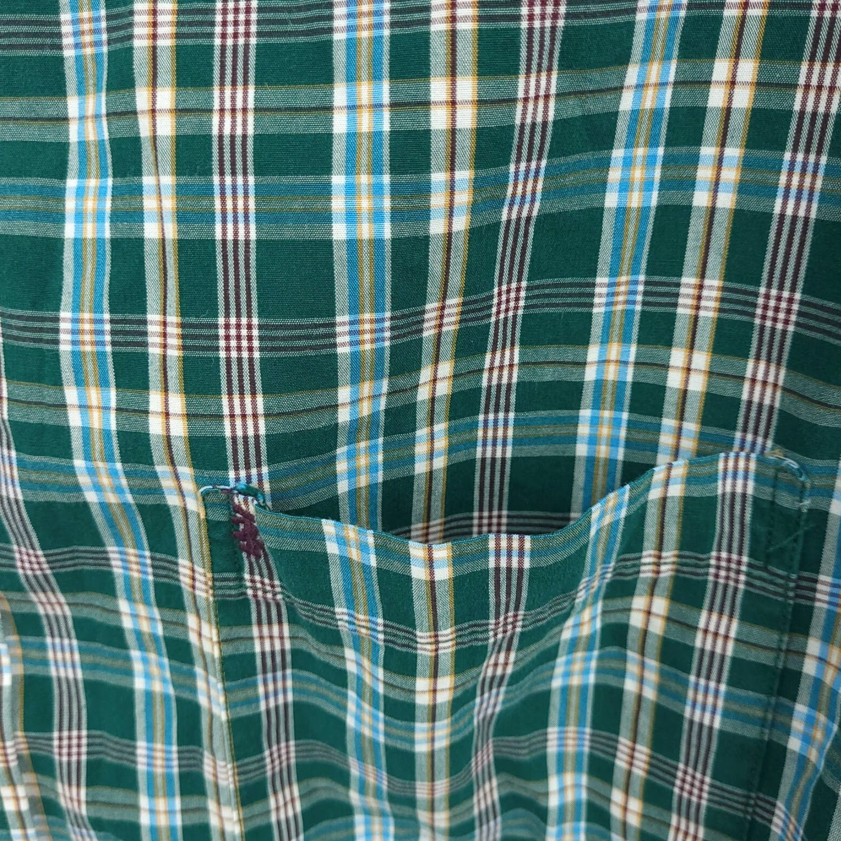 Izod Izod Shirt Mens Medium Green Plaid Premium Essentials Button Up Long Sleeve Shirt Size US M / EU 48-50 / 2 - 4 Thumbnail