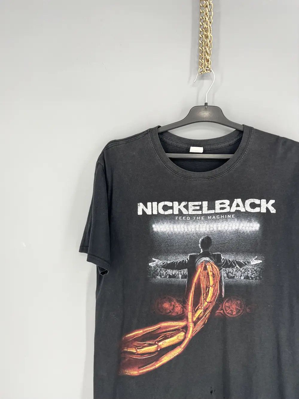Band Tees Nickelback Feed The Machine Tour T-Shirt 2018 Size L Size US L / EU 52-54 / 3 - 4 Thumbnail
