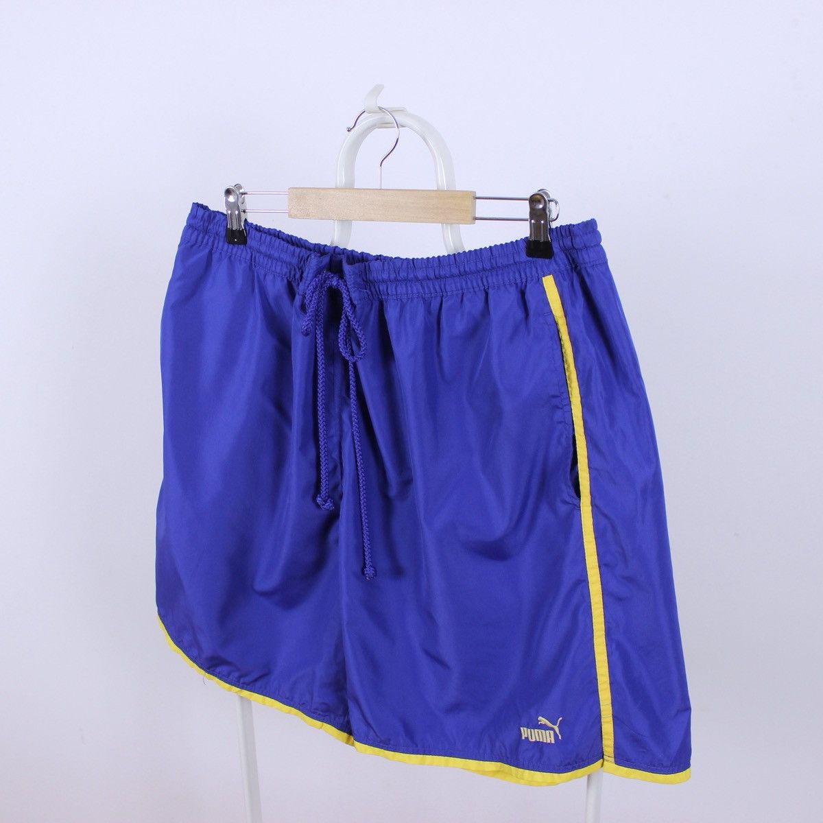 Puma Vintage Puma Short Size US 34 / EU 50 - 1 Thumbnail