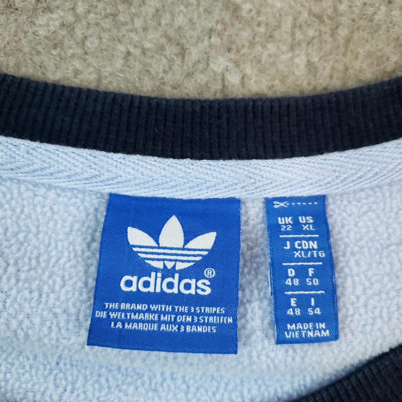Adidas Adidas Sweatshirt Women's Extra Large Blue Crew Neck Long Sleeve Pullover Size XL / US 12-14 / IT 48-50 - 6 Thumbnail