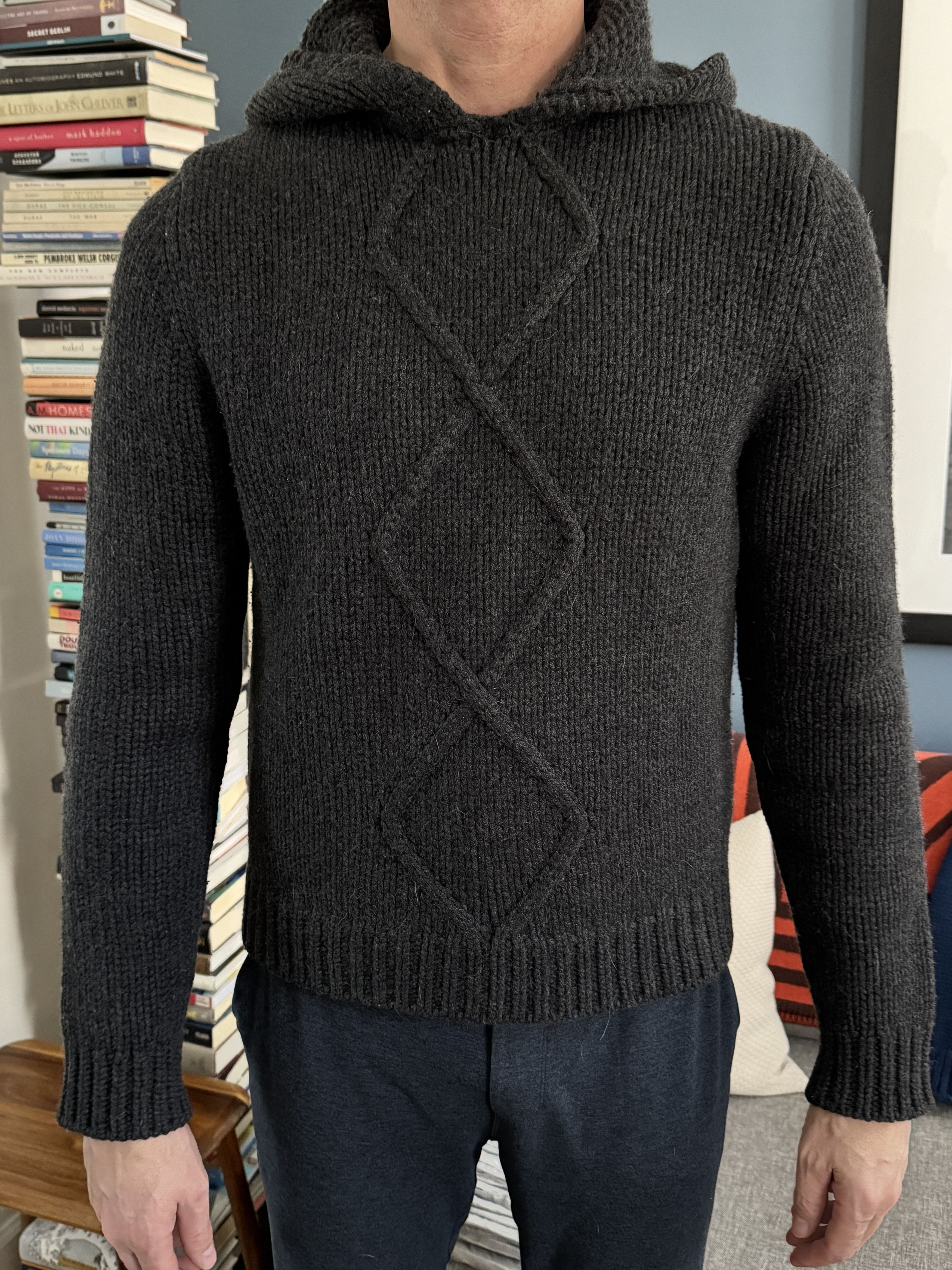 Marc Jacobs Hand-knit 10-ply cashmere/wool hoodie sweater w/cable detail Size US M / EU 48-50 / 2 - 1 Thumbnail