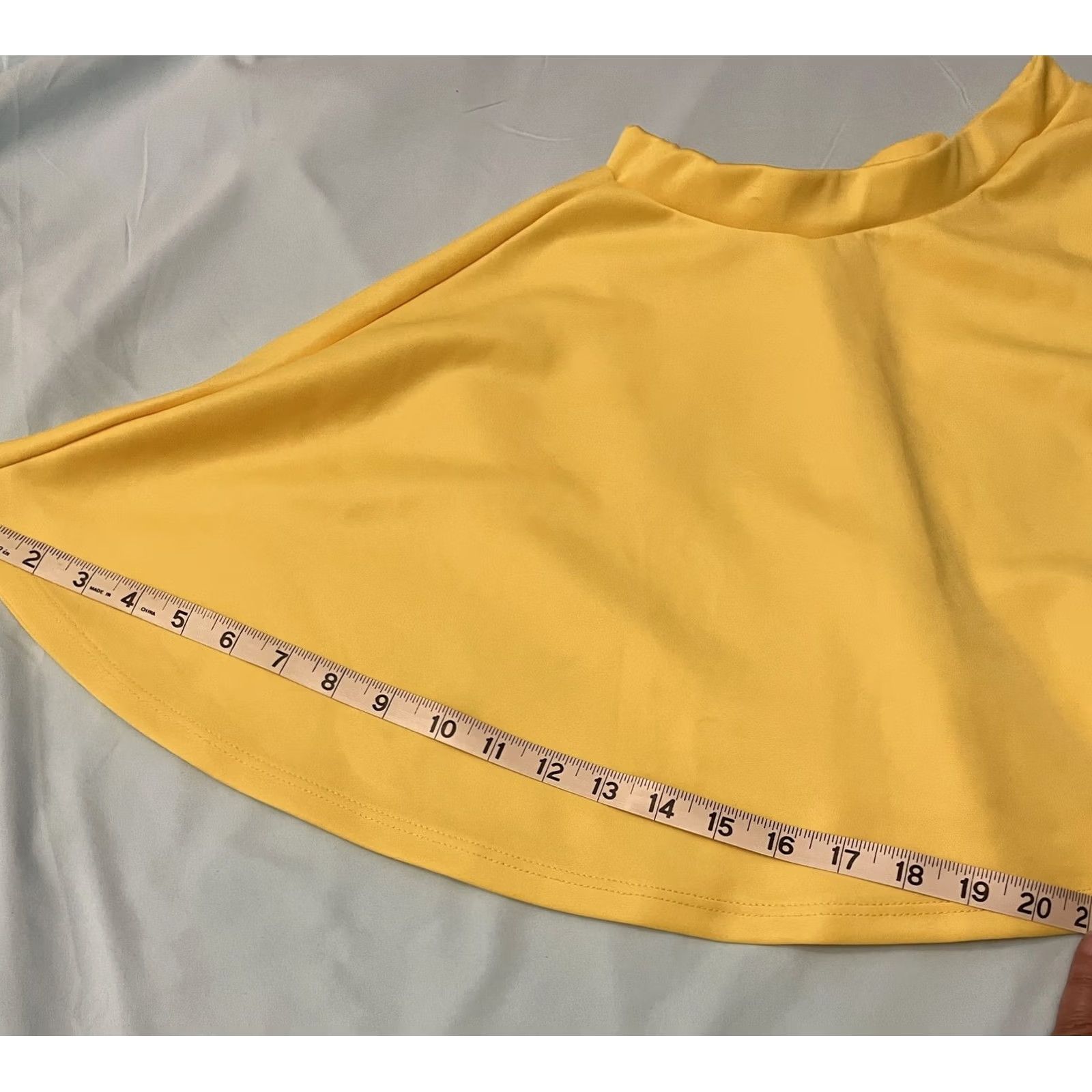 Vintage Johnny Skirt Womens S Yellow Skater Mini Pleated Pull On Retro Party/Cocktail Casual Size 28" / US 6 / IT 42 - 7 Thumbnail