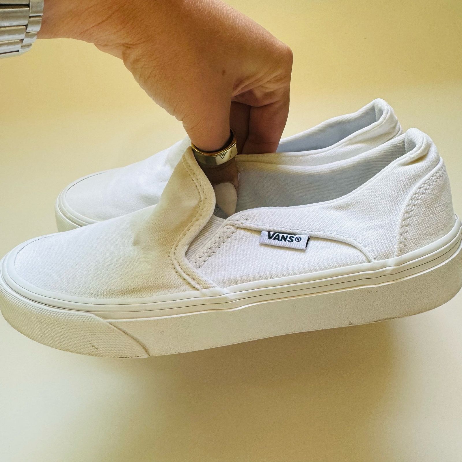 Vans VANS Classic Retro White Slip On Low Top Sneakers Shoes Size US 5.5 / IT 35.5 - 11 Thumbnail