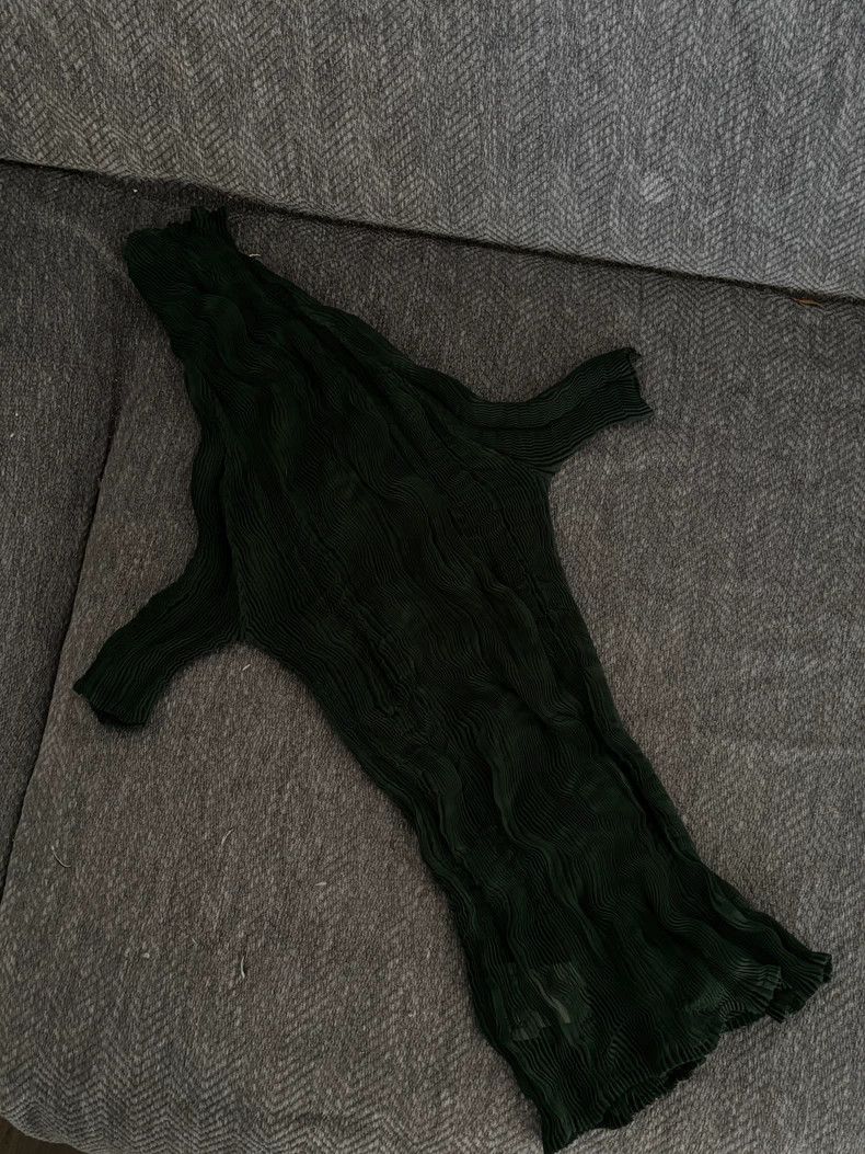 Issey Miyake Issey Miyake size:2 Dark green wicker short-sleeved top Size S / US 4 / IT 40 - 1 Thumbnail