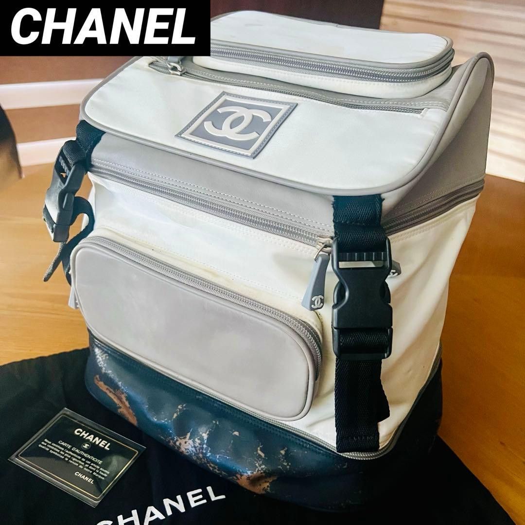 Chanel CHANEL Sports/Nylon Backpack / Daypack White Size ONE SIZE - 1 Thumbnail