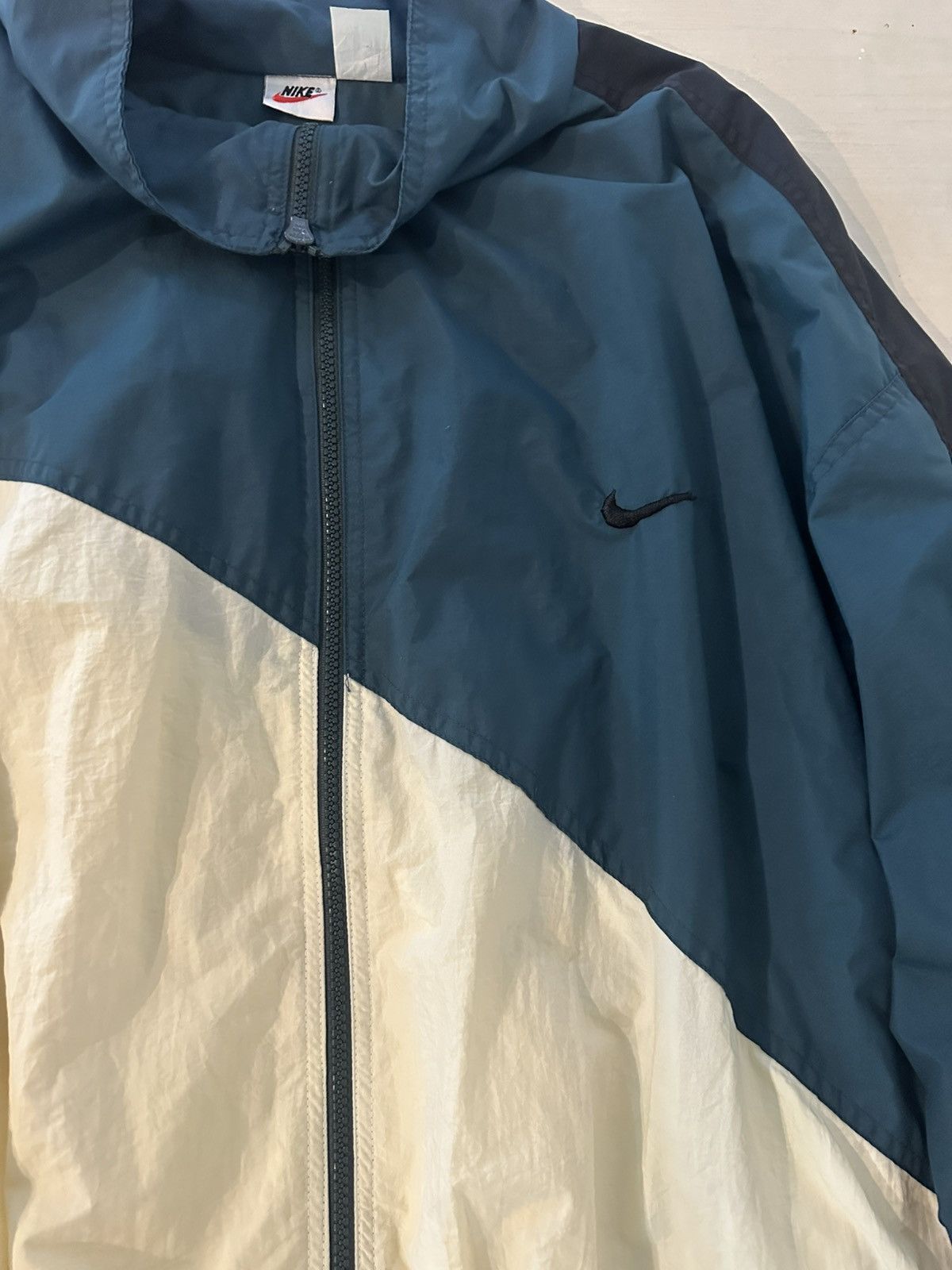 Nike Nike Vintage Windbreaker Size US XL / EU 56 / 4 - 3 Thumbnail
