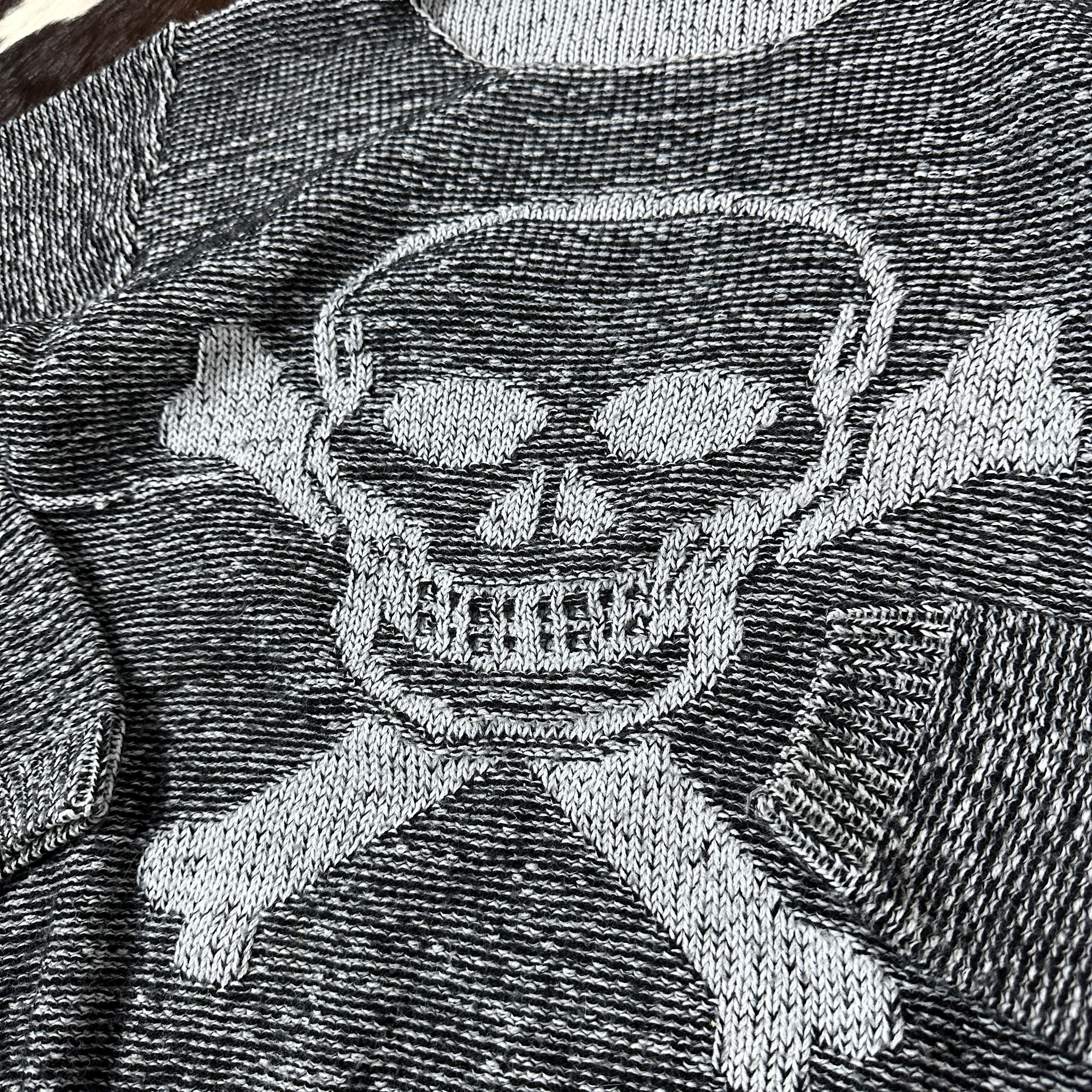 Vintage Skull Sweater Y2K Size M / US 6-8 / IT 42-44 - 3 Thumbnail