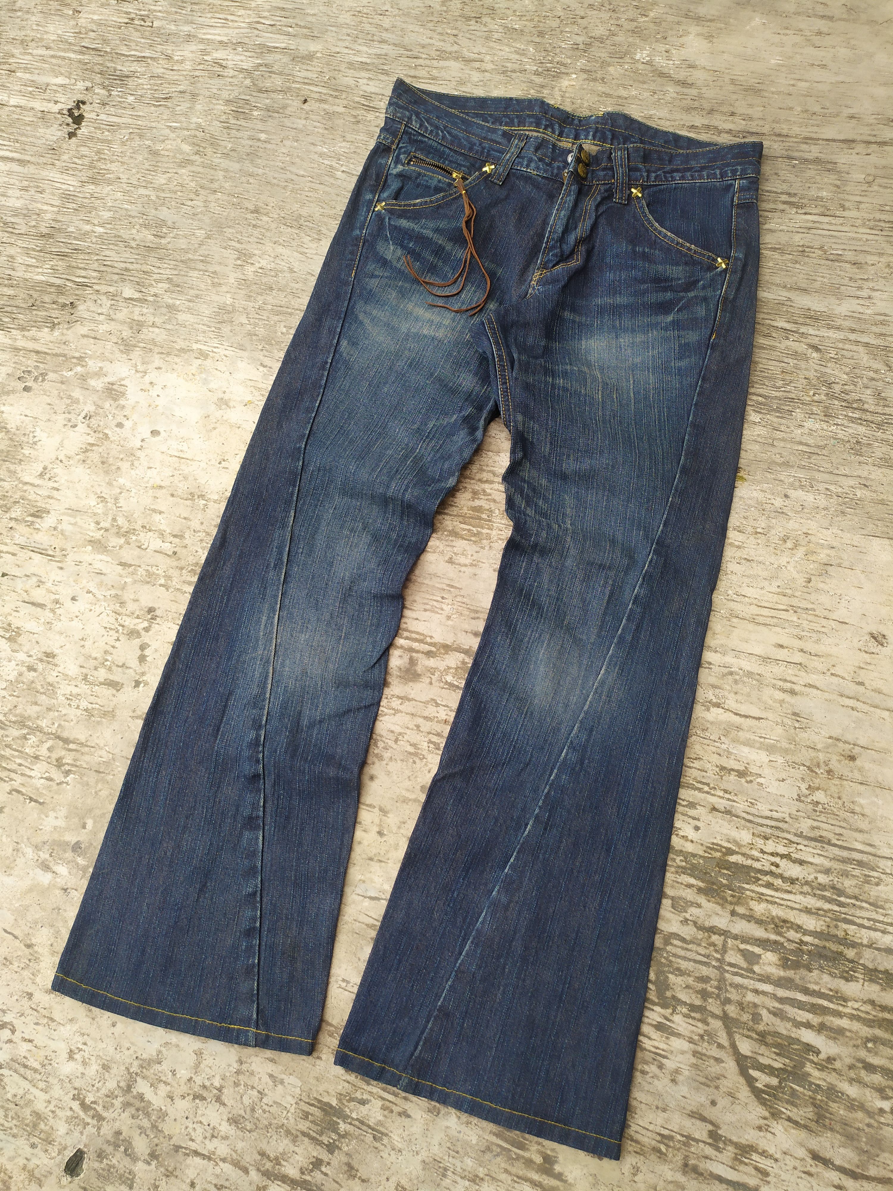 If Six Was Nine Lee Riders Flared Jeans Size US 32 / EU 48 - 1 Thumbnail