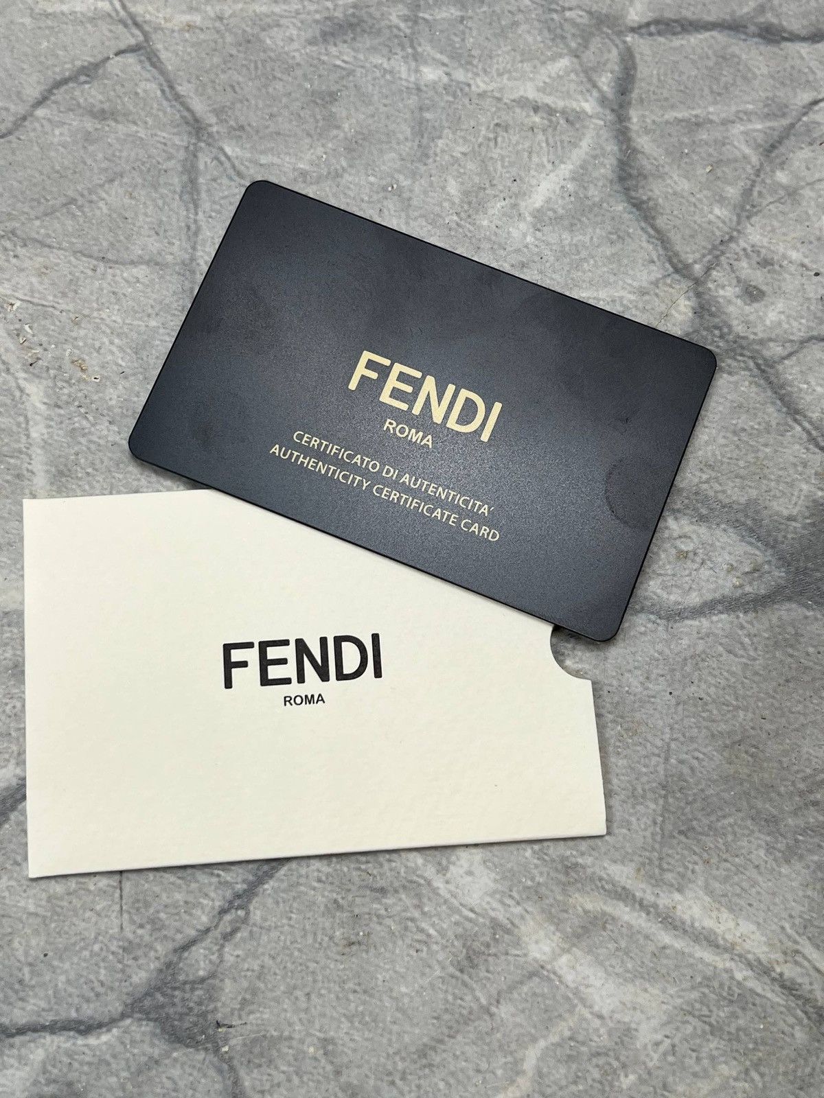 Fendi Fendi y2k Luxury Sunglasses Size ONE SIZE - 10 Thumbnail