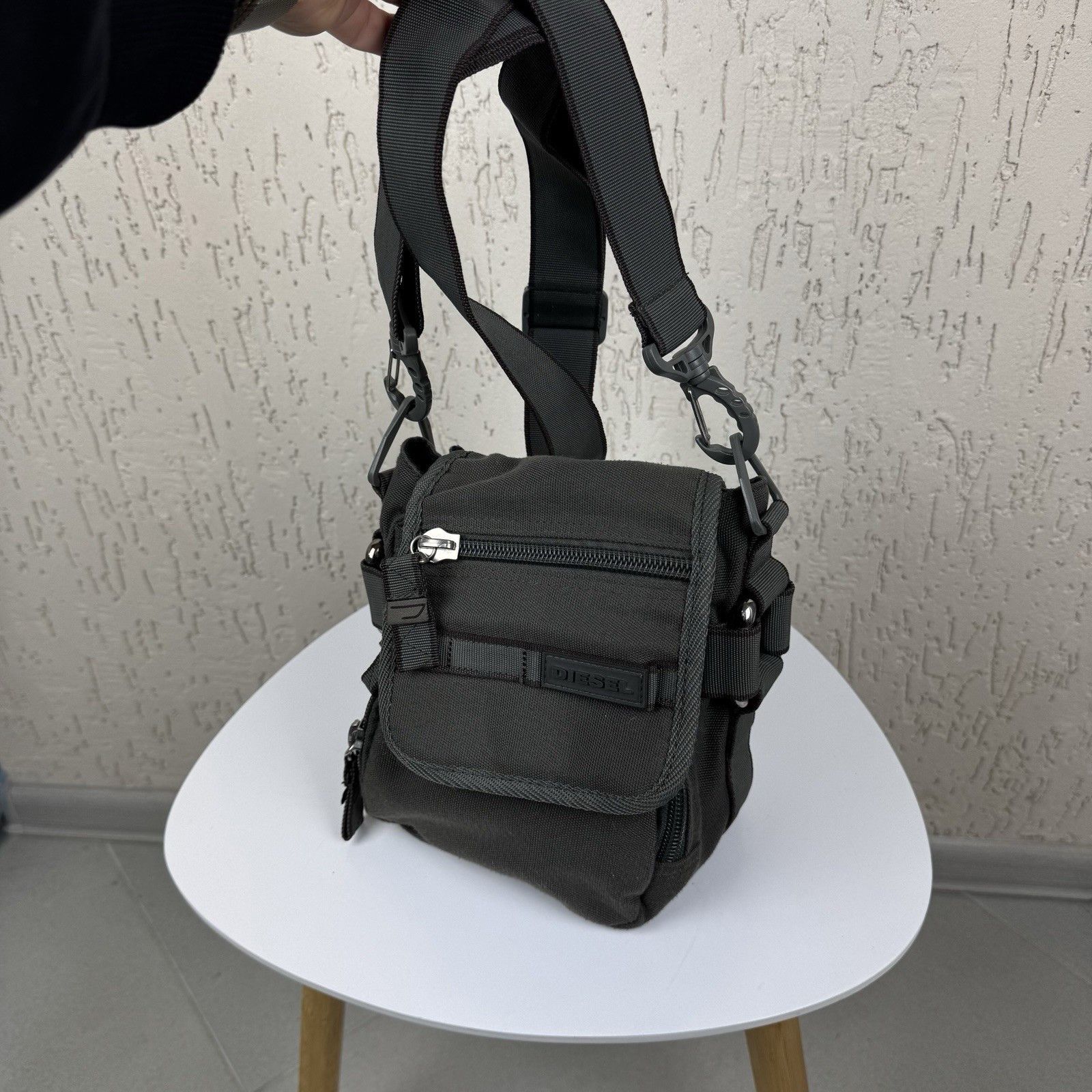Diesel Vintage Diesel Crossbody Shoulder Bag Y2K Multi Pocket Messe Size ONE SIZE - 2 Thumbnail
