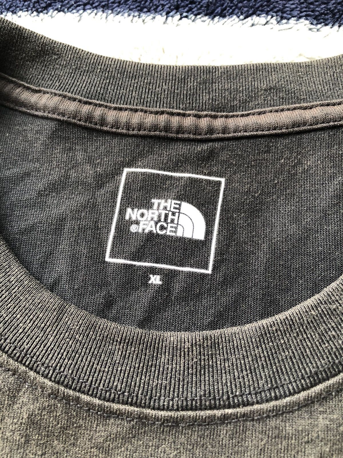 The North Face Vintage The North Face Faded Tee Size US XL / EU 56 / 4 - 10 Thumbnail