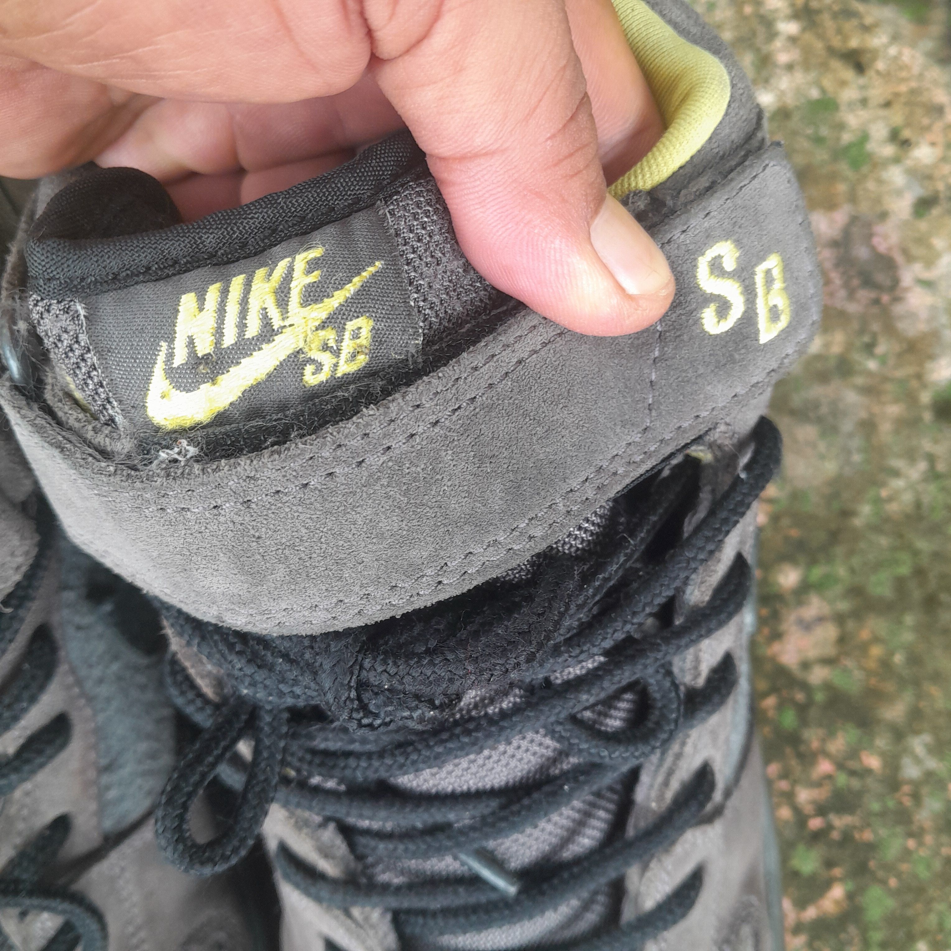 Nike SB Dunk SB Mid Pro "Batman" 2008 Size US 8 / EU 41 - 4 Thumbnail