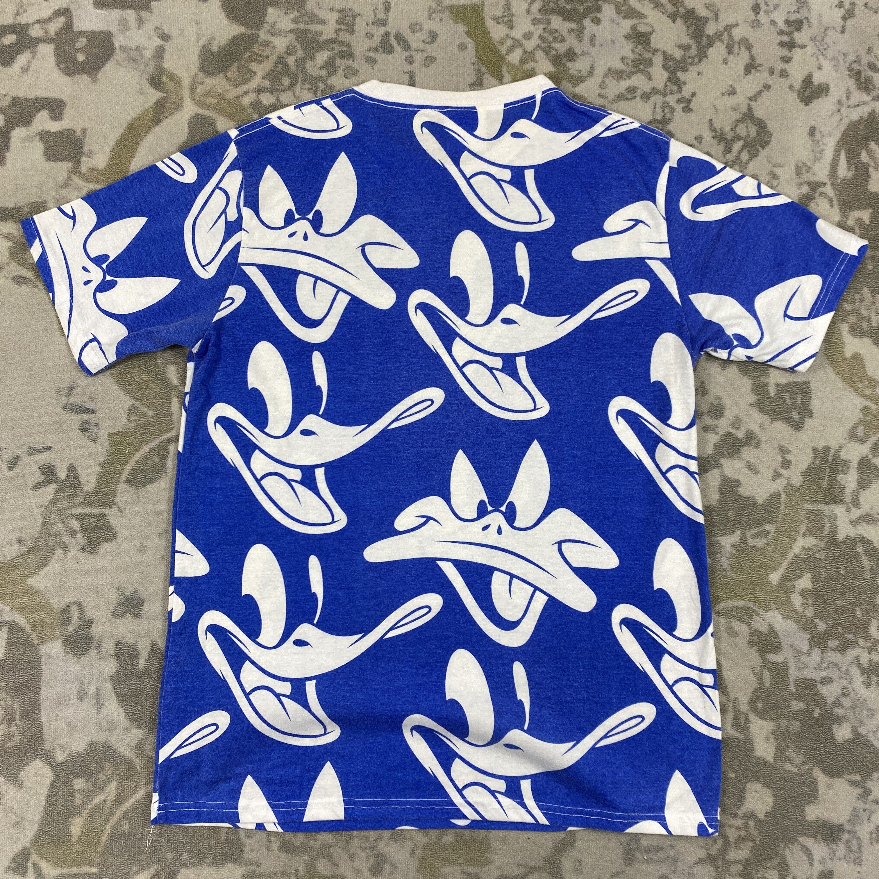 Cartoon Network Vintage Warner Bros Cartoon Donald Duck Full T-shirt -B045 Size US M / EU 48-50 / 2 - 2 Thumbnail