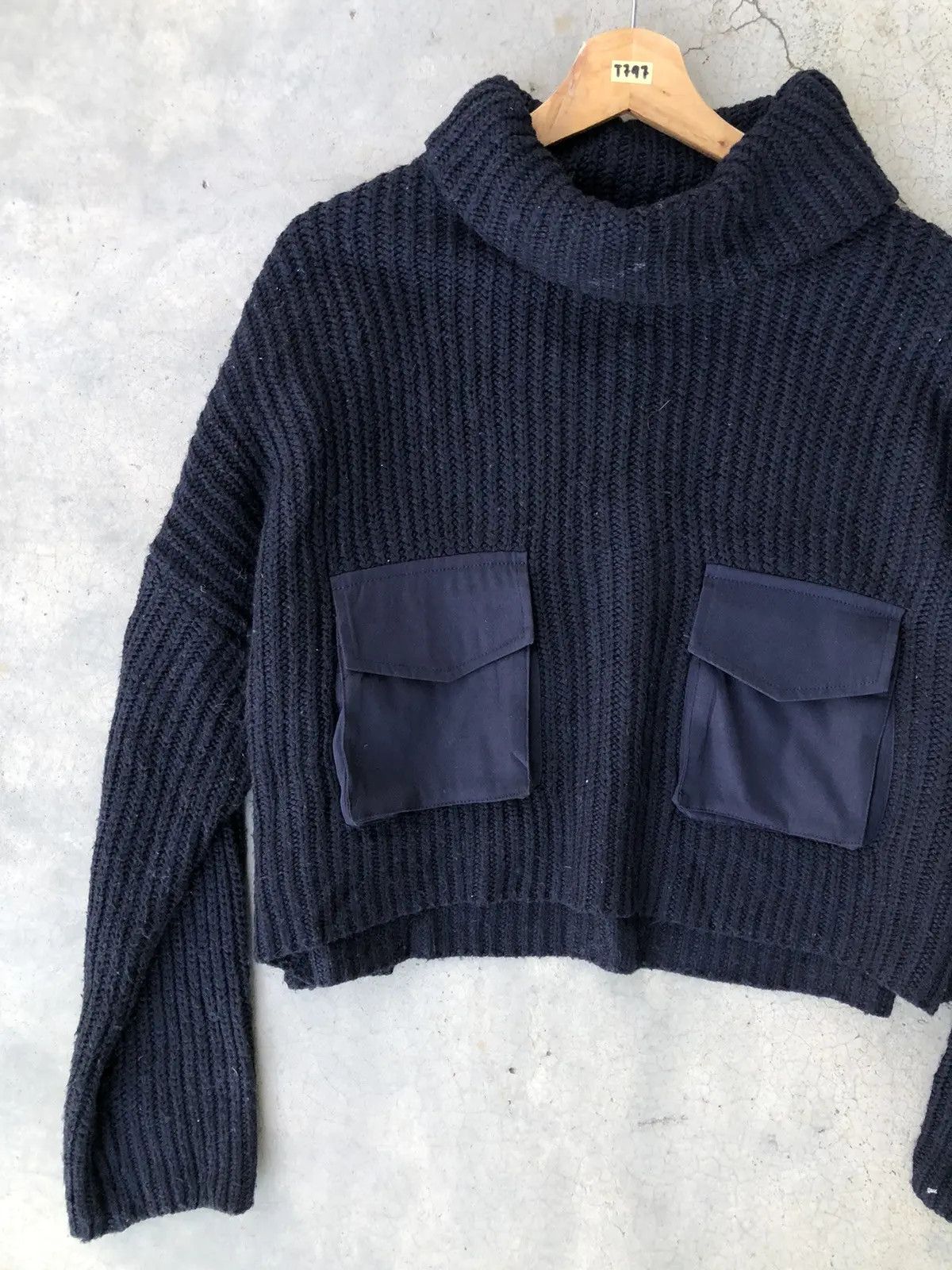 Aran Isles Knitwear × Designer ZARA Turtle Neck Crop Top Baggie Knitted Sweate Size US XXL / EU 58 / 5 - 3 Thumbnail