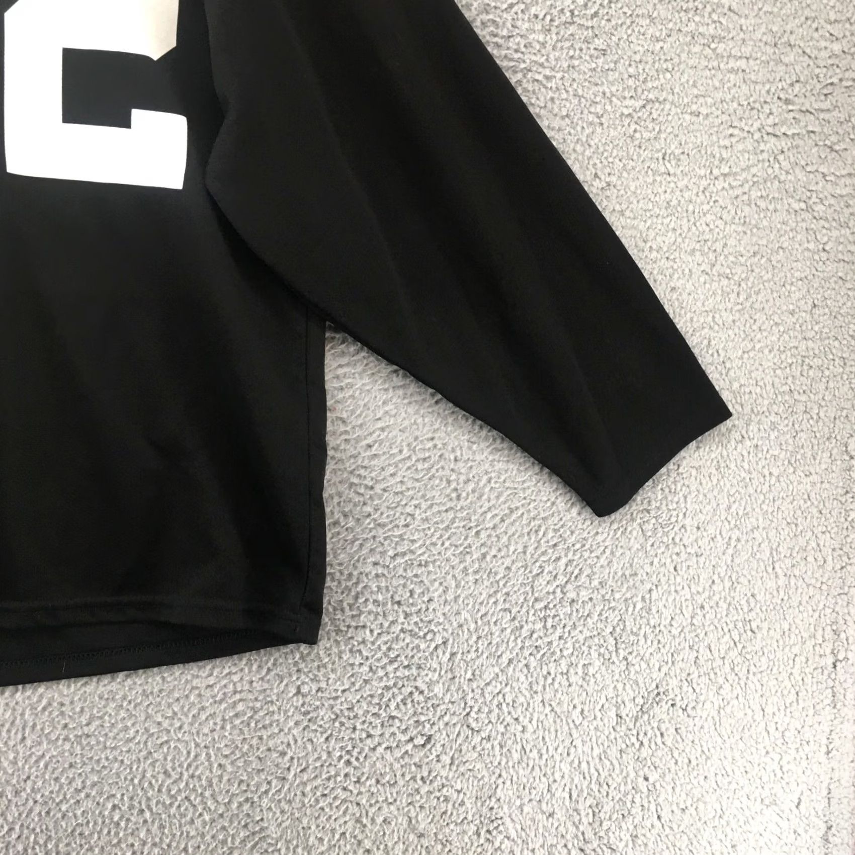 Vintage Team Bauer 302 Hockey Long Sleeve Tee Mens S Black V Neck Top Size US S / EU 44-46 / 1 - 3 Thumbnail