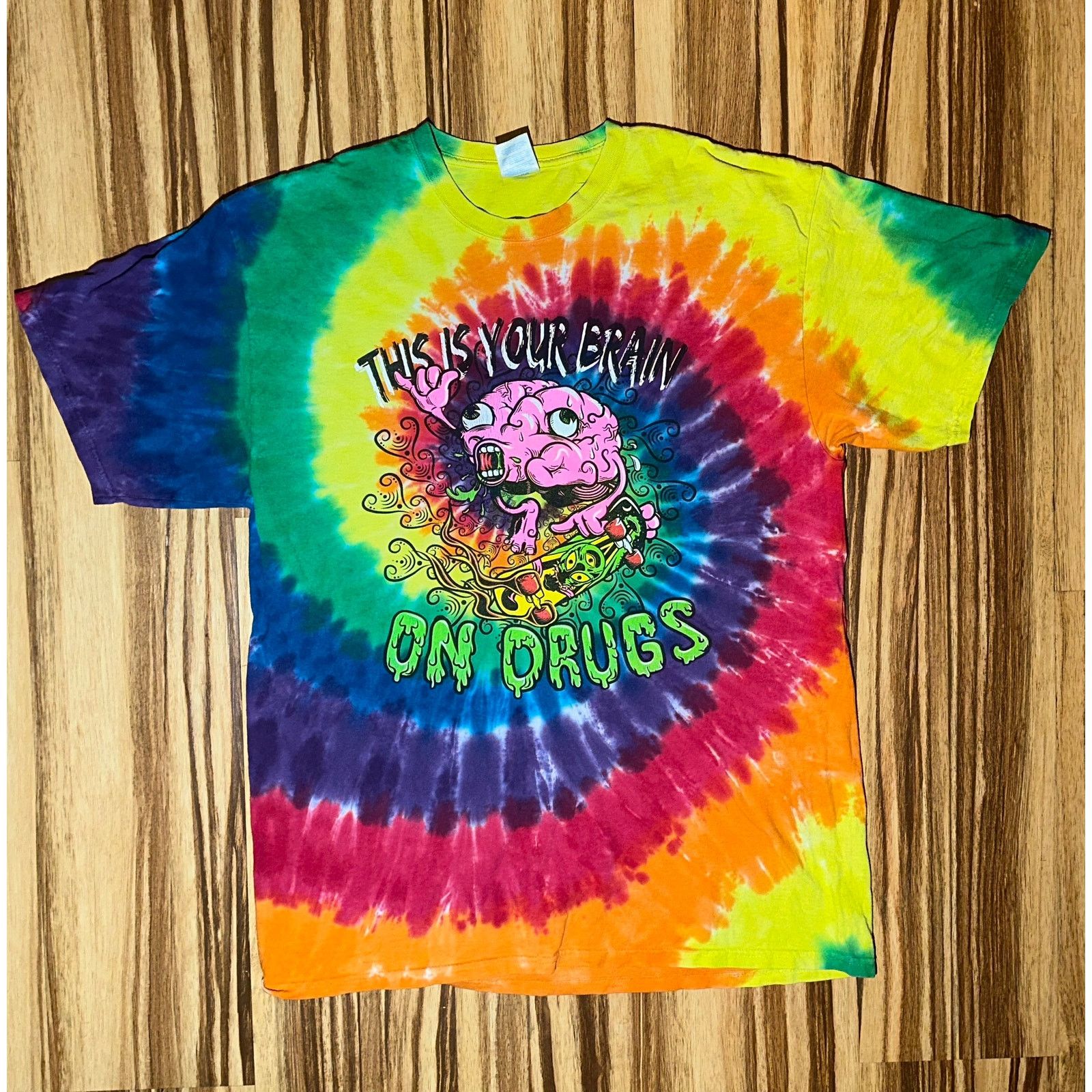 & Other Stories This Is Your Brain On Drugs Tie dye Shirt Size Large Size US L / EU 52-54 / 3 - 2 Thumbnail