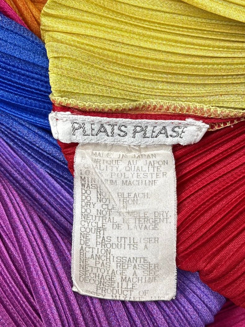 Issey Miyake Issey Miyake size:3 Rainbow Aurora pleated dress Size S / US 4 / IT 40 - 3 Thumbnail