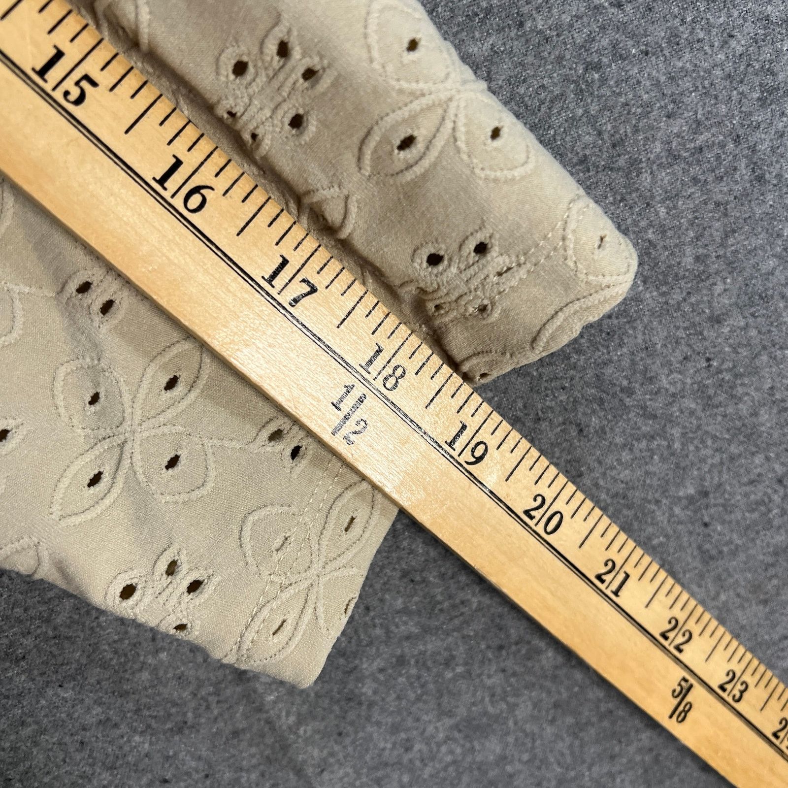 Other LOGO by Lari Goldstein Stretch Eyelet Button Front Size XL / US 12-14 / IT 48-50 - 6 Thumbnail