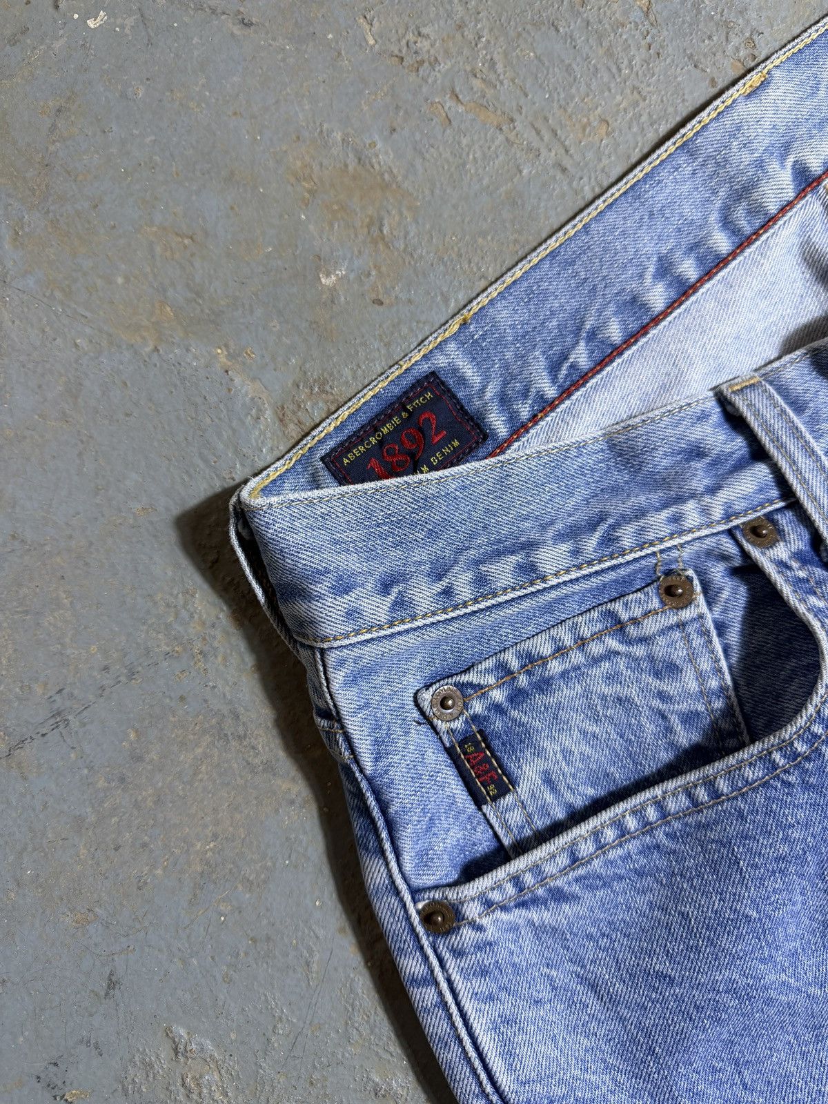 Abercrombie & Fitch Vintage Abercrombie and Fitch Flared Denim Jeans Size US 33 - 5 Thumbnail