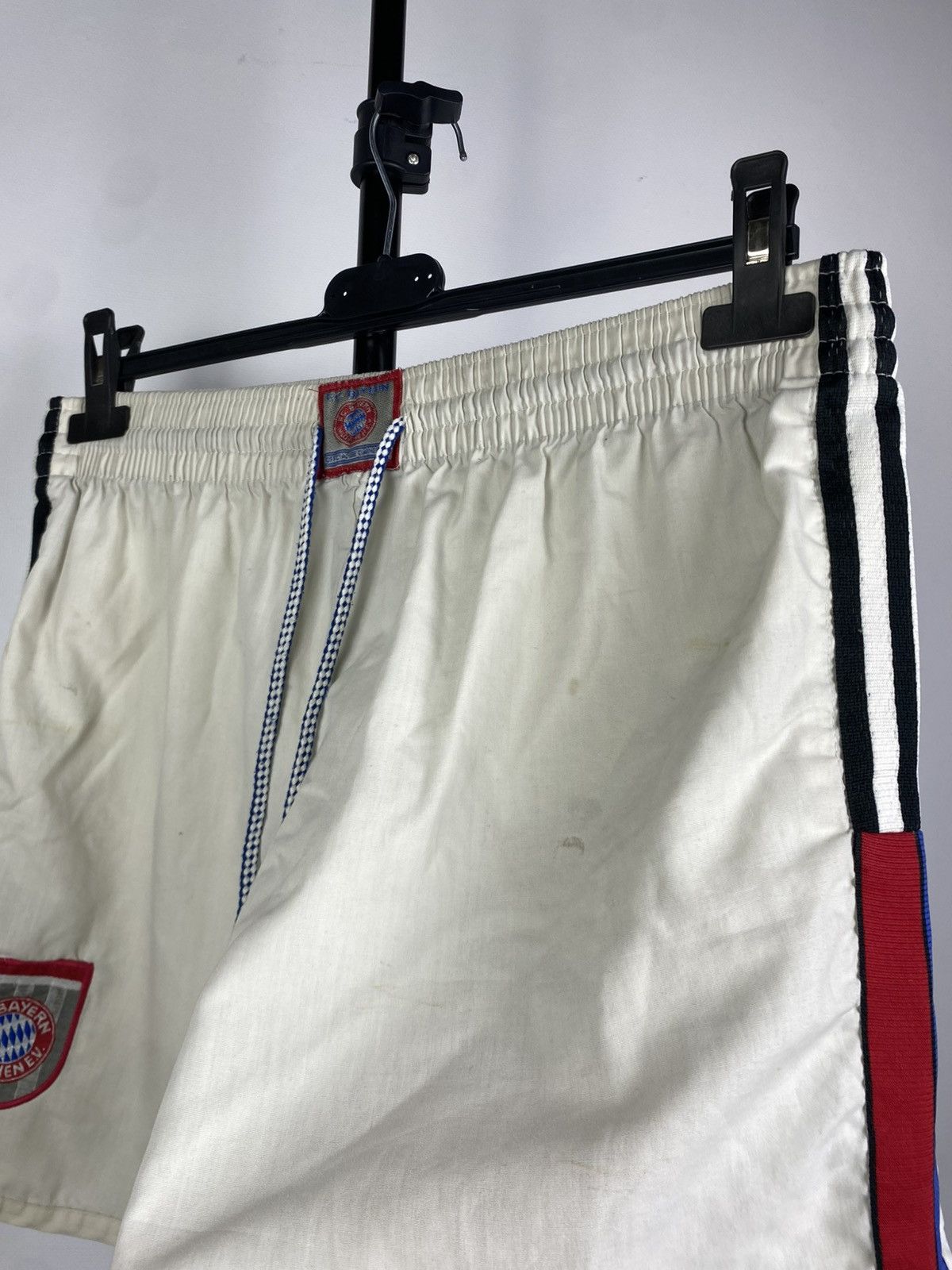 Adidas × Vintage Vintage 90s Adidas Bayern shorts streetwear y2k style size L Size US 36 / EU 52 - 4 Thumbnail