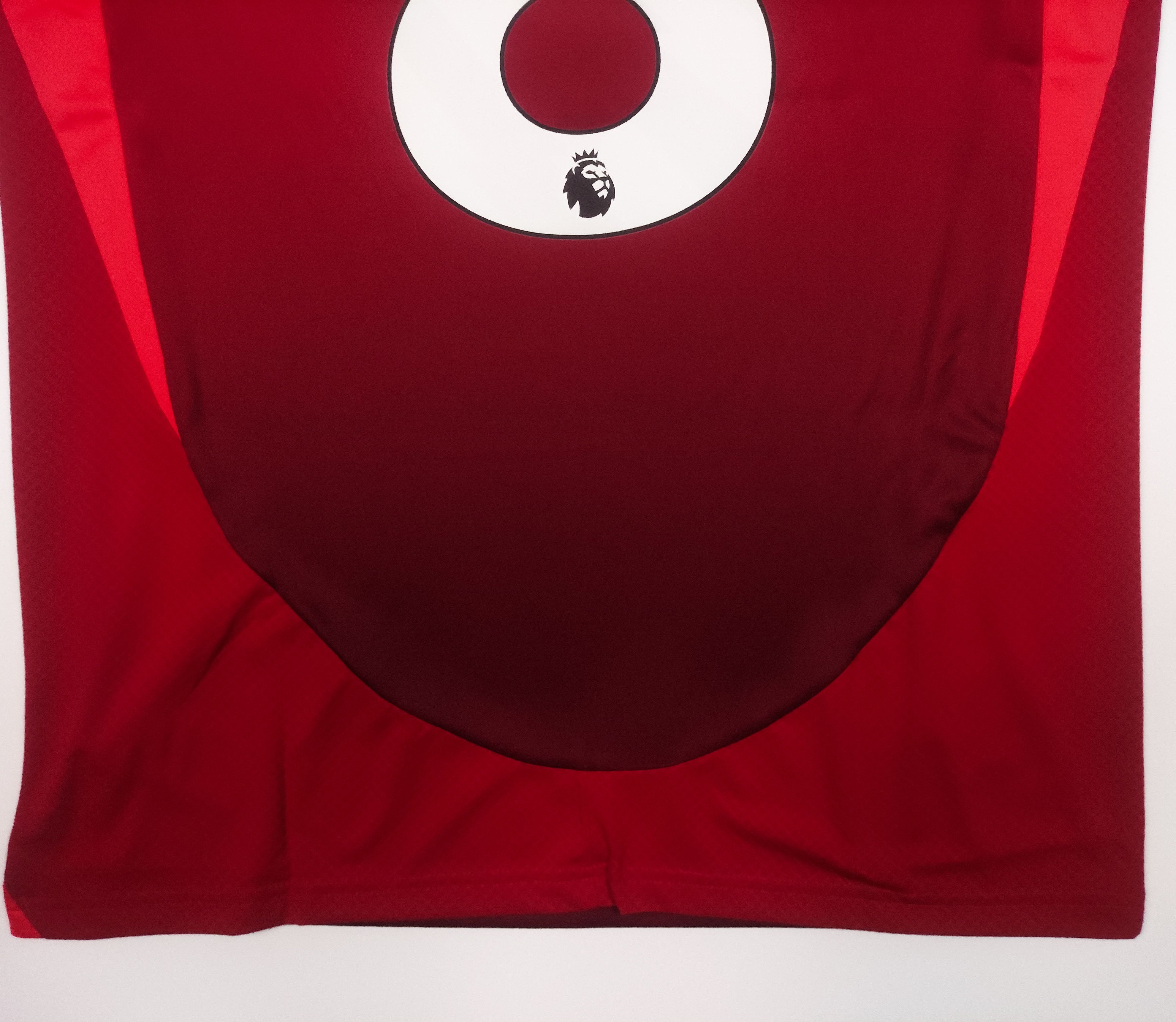 Adidas BNWT B. Fernandes #8 Manchester United 2024 2024 Adidas Home Size US L / EU 52-54 / 3 - 8 Thumbnail