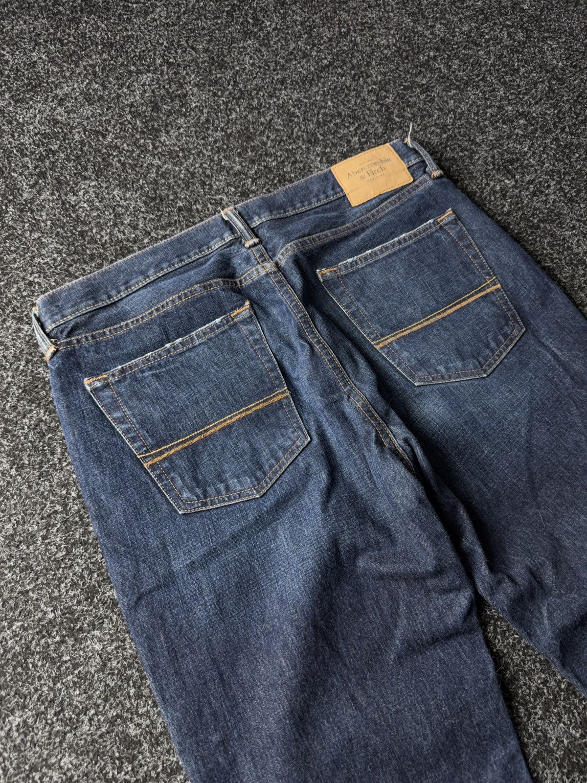 Abercrombie & Fitch 00s Abercrombie & Fitch Distressed Jeans Denim Pants Mexico Size US 34 / EU 50 - 15 Thumbnail