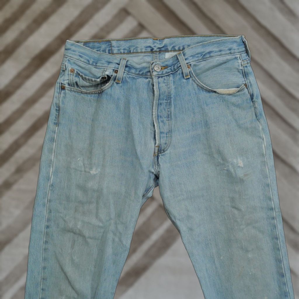 Levi's VINTAGE Levi's 501 Jeans Mens 34x34 Blue Distressed Grunge Button Fly Classic Straight Pants 90s Mens Size US 34 / EU 50 - 1 Thumbnail