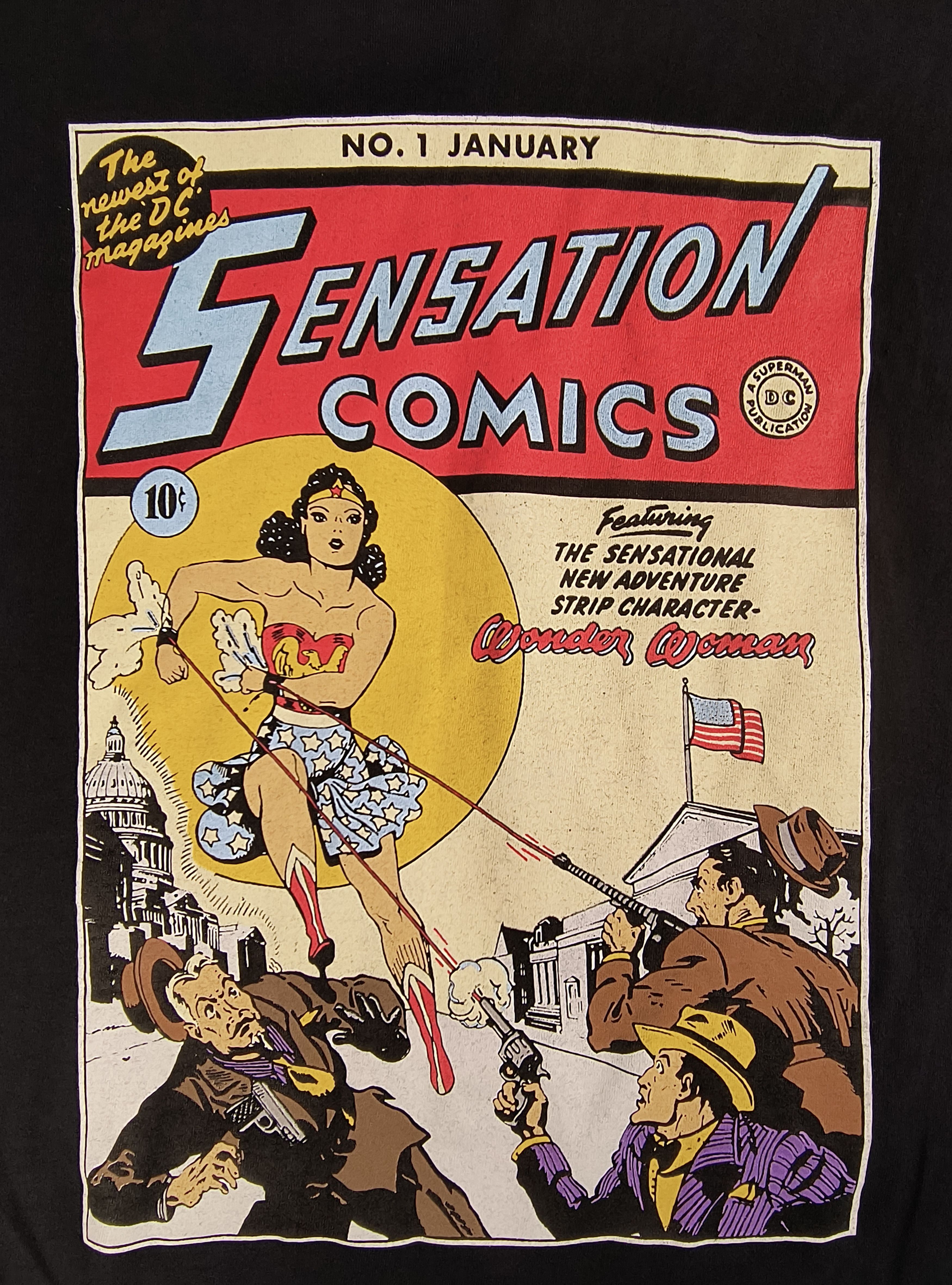 DC Comics Vintage sensational comics Wonder Woman 1993 tee Size US M / EU 48-50 / 2 - 1 Thumbnail
