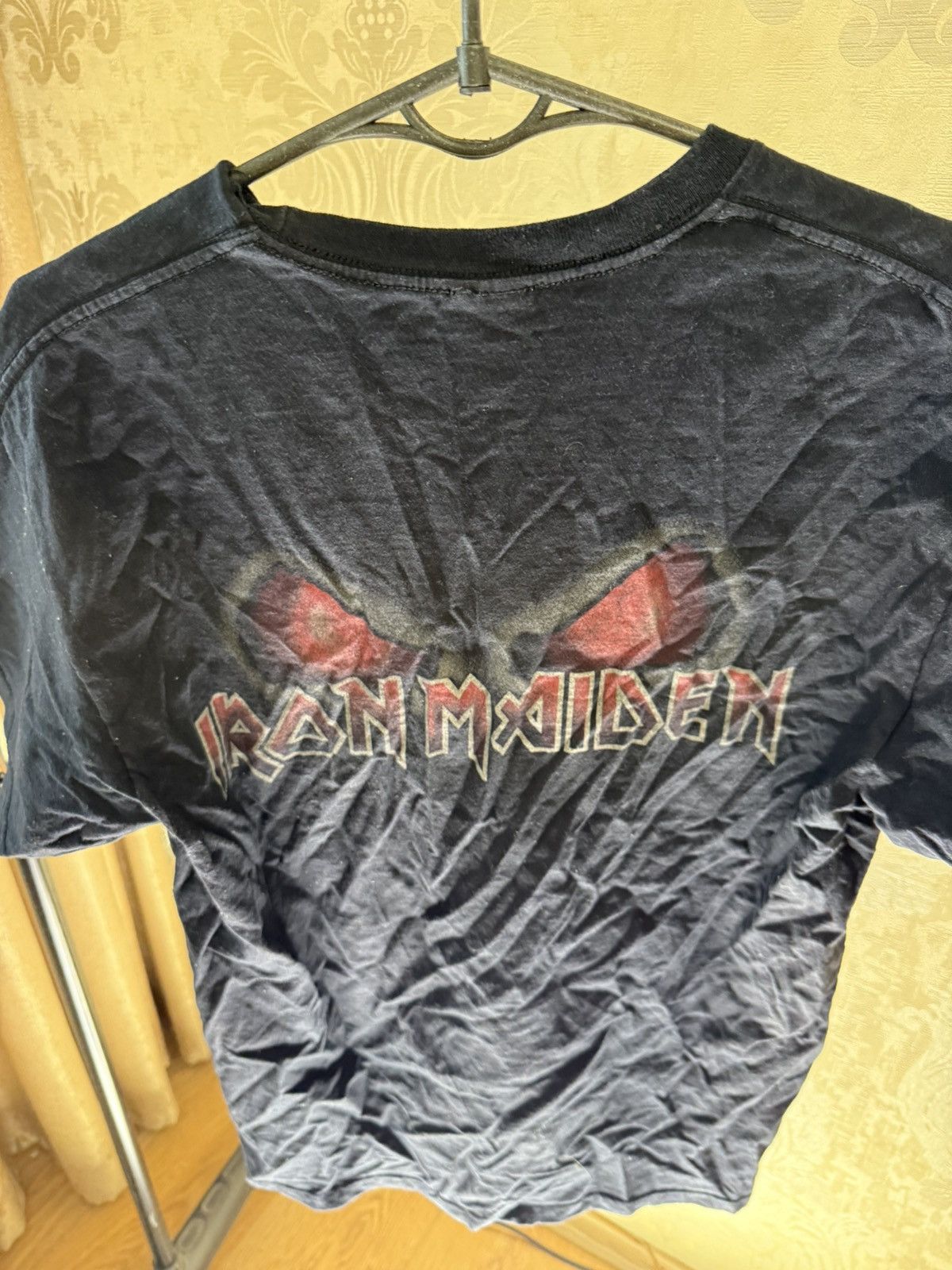 Band Tees 2000-s IRON MAIDEN ROCK BIG LOGO T-shirt SIZE-M Size US M / EU 48-50 / 2 - 2 Thumbnail