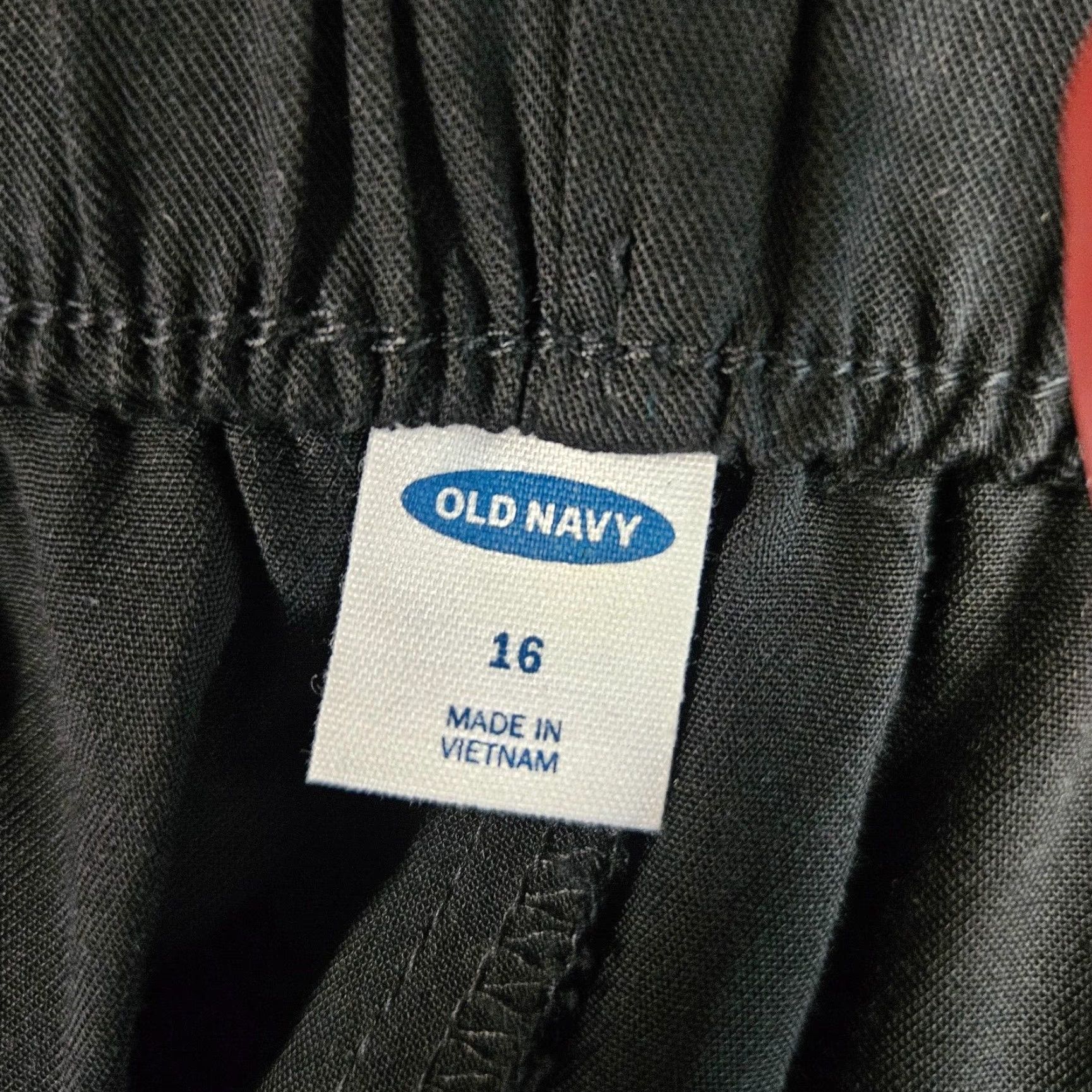 Old Navy Old Navy Womens Cropped Pants Sz 16 Black Pull On High Rise Rayon Pants Womens 16 Black Cropped Pull On Rayon Size 38" / US 16 / IT 52 - 7 Thumbnail