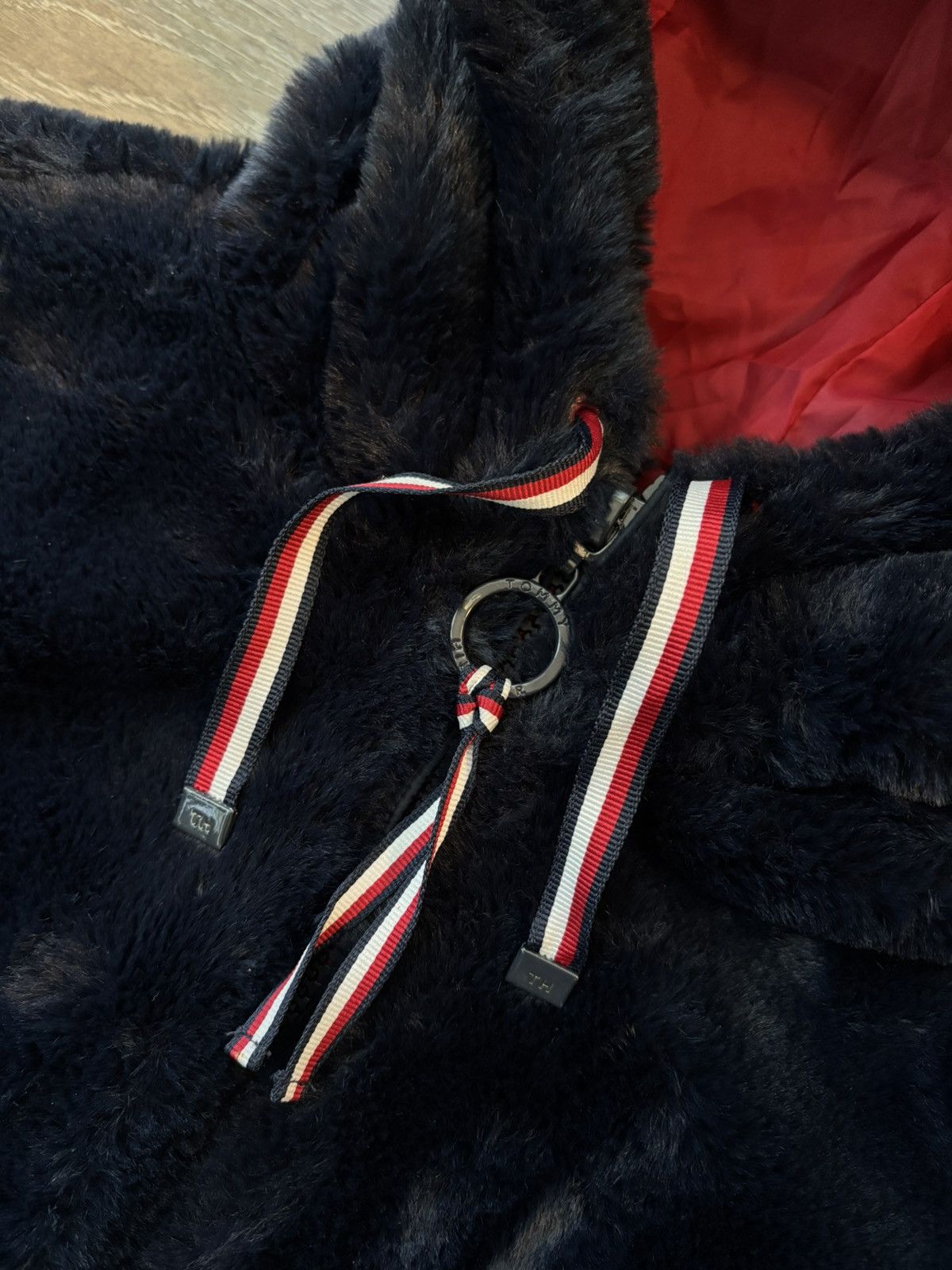 Tommy Hilfiger Y2K Tommy Hilfiger Womens Faux Fur Coat Jacket Zip Small Size S / US 4 / IT 40 - 3 Thumbnail