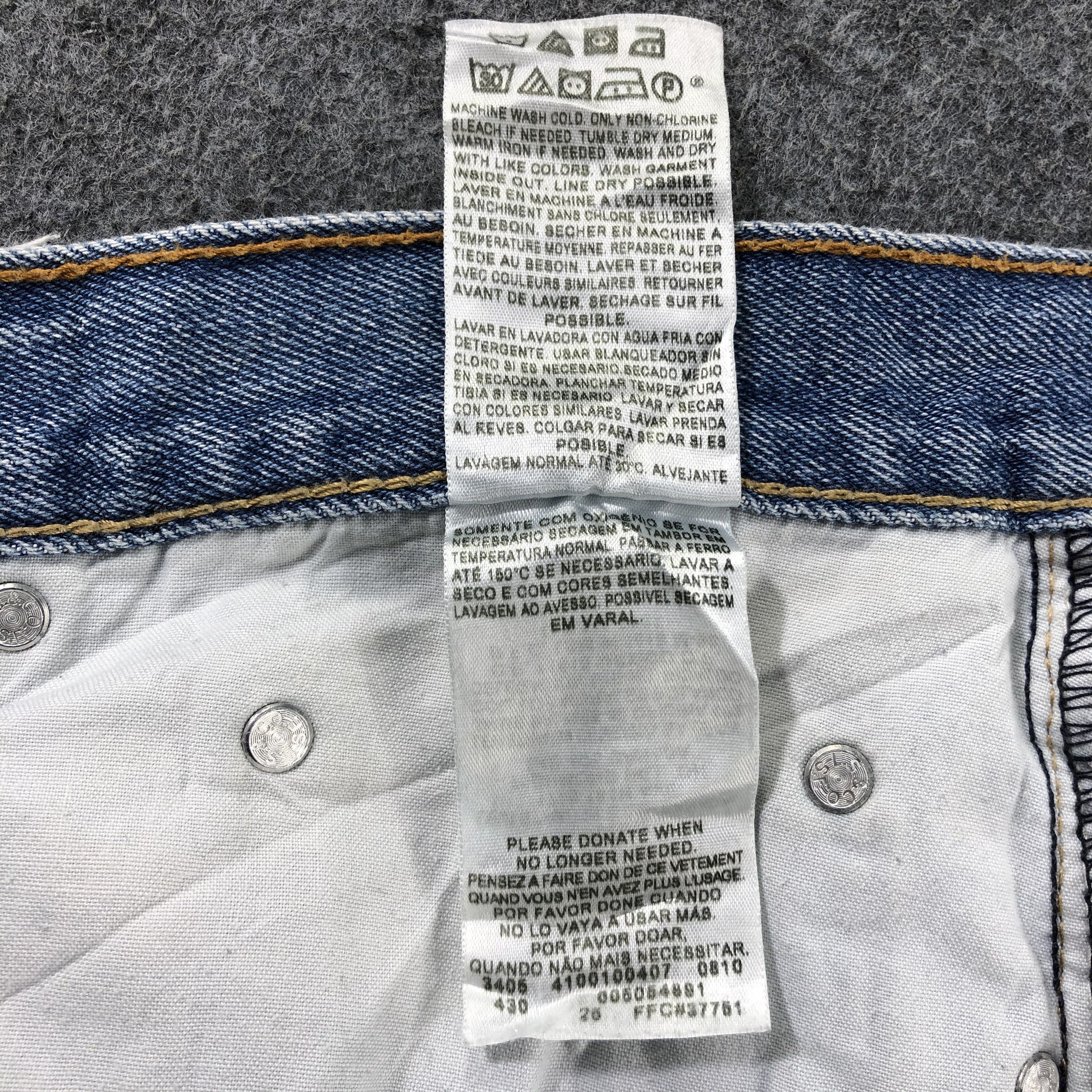 Levi's Vintage Blue Wash Levis 505 Jeans-J2588 Size US 42 / EU 58 - 16 Thumbnail