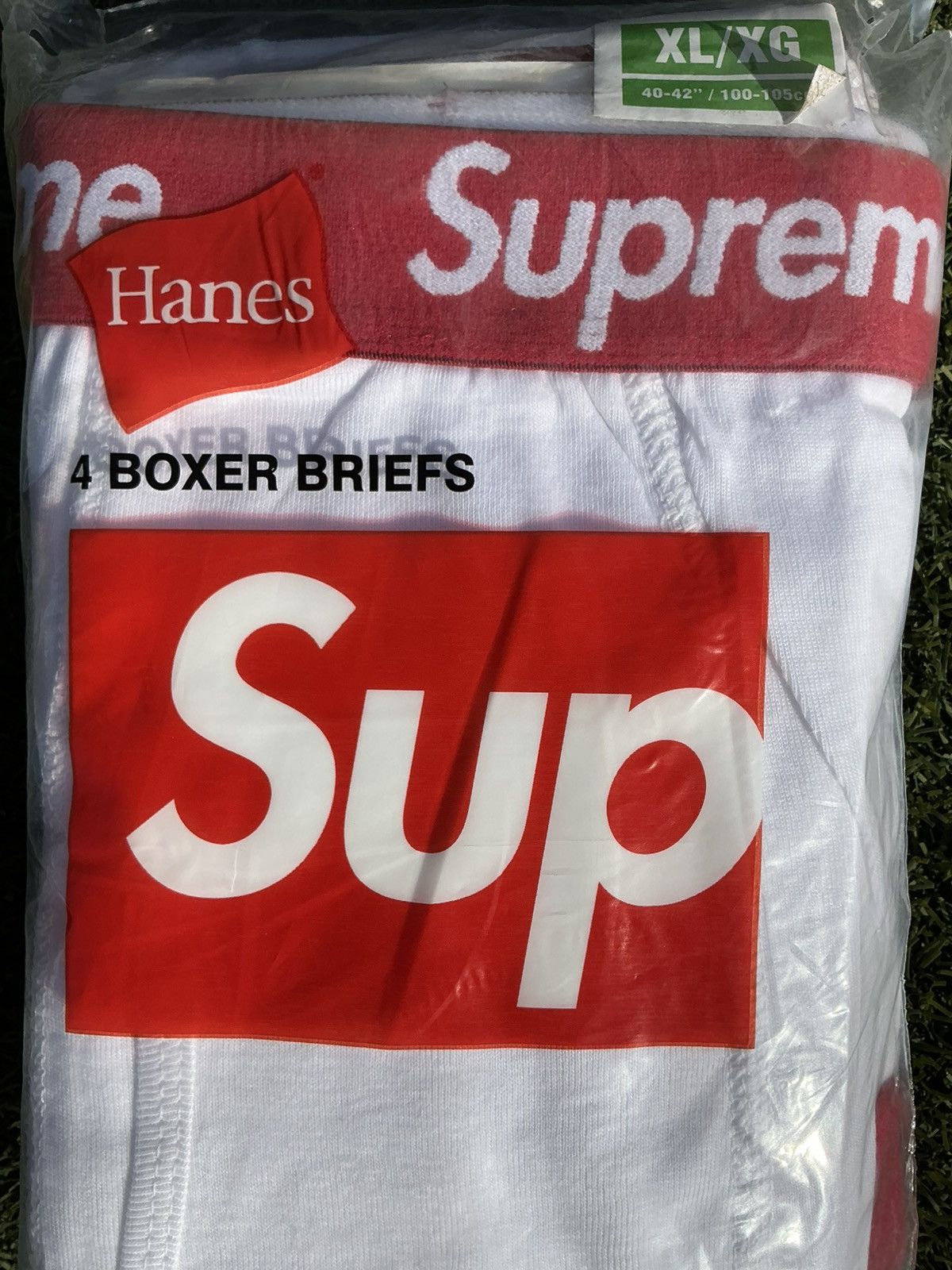 Designer × Supreme Supreme x Hanes Size 42 - 6 Thumbnail