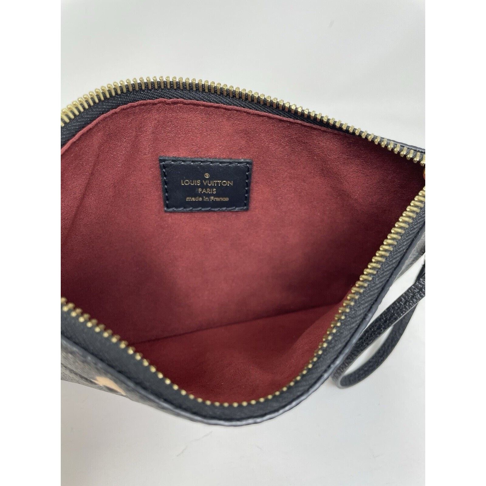 Louis Vuitton Louis Vuitton Empreinte pouch Size ONE SIZE - 11 Thumbnail