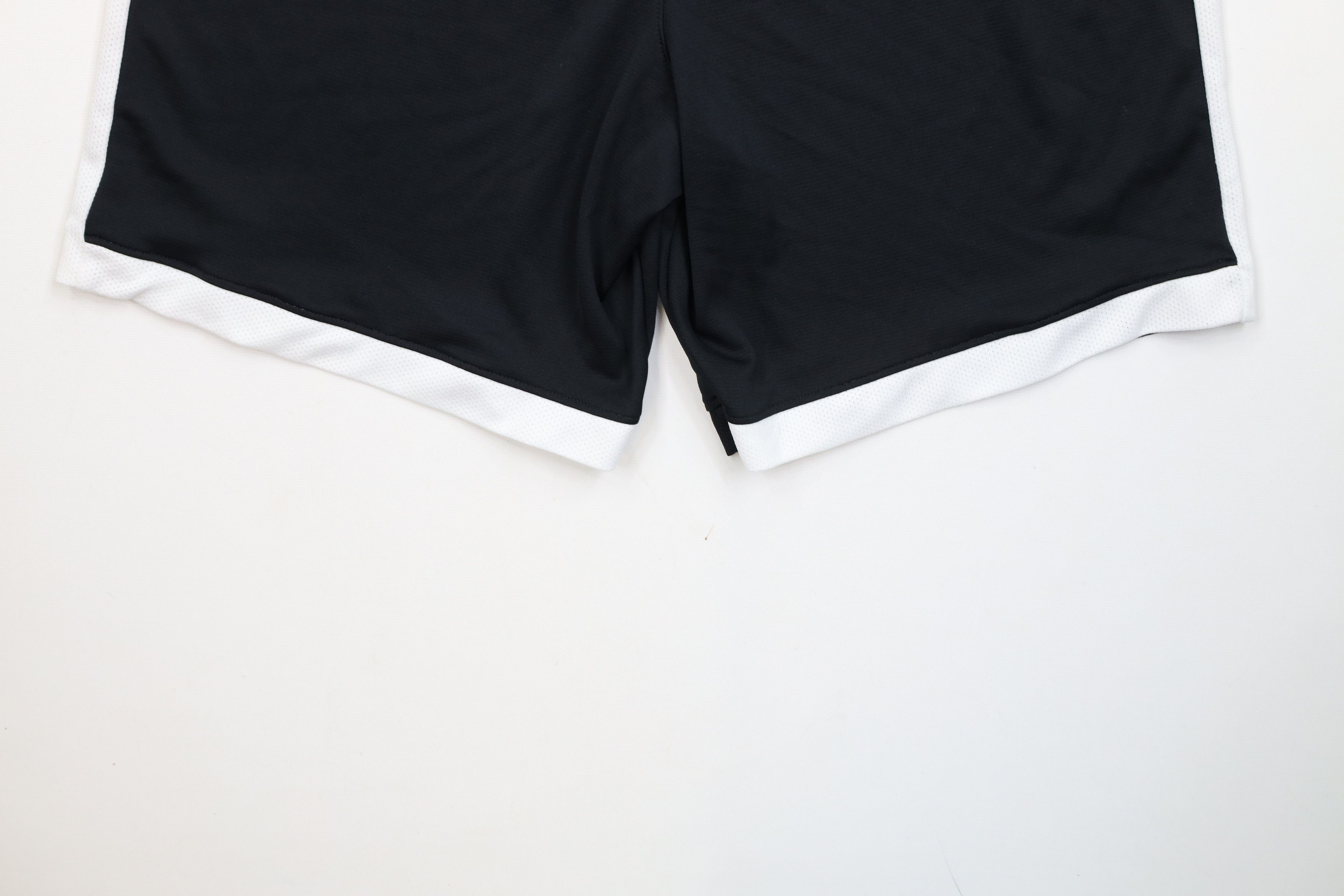 Nike Vintage Nike Scott Mini Swoosh Running Jogging Soccer Shorts Size US 34 / EU 50 - 12 Thumbnail
