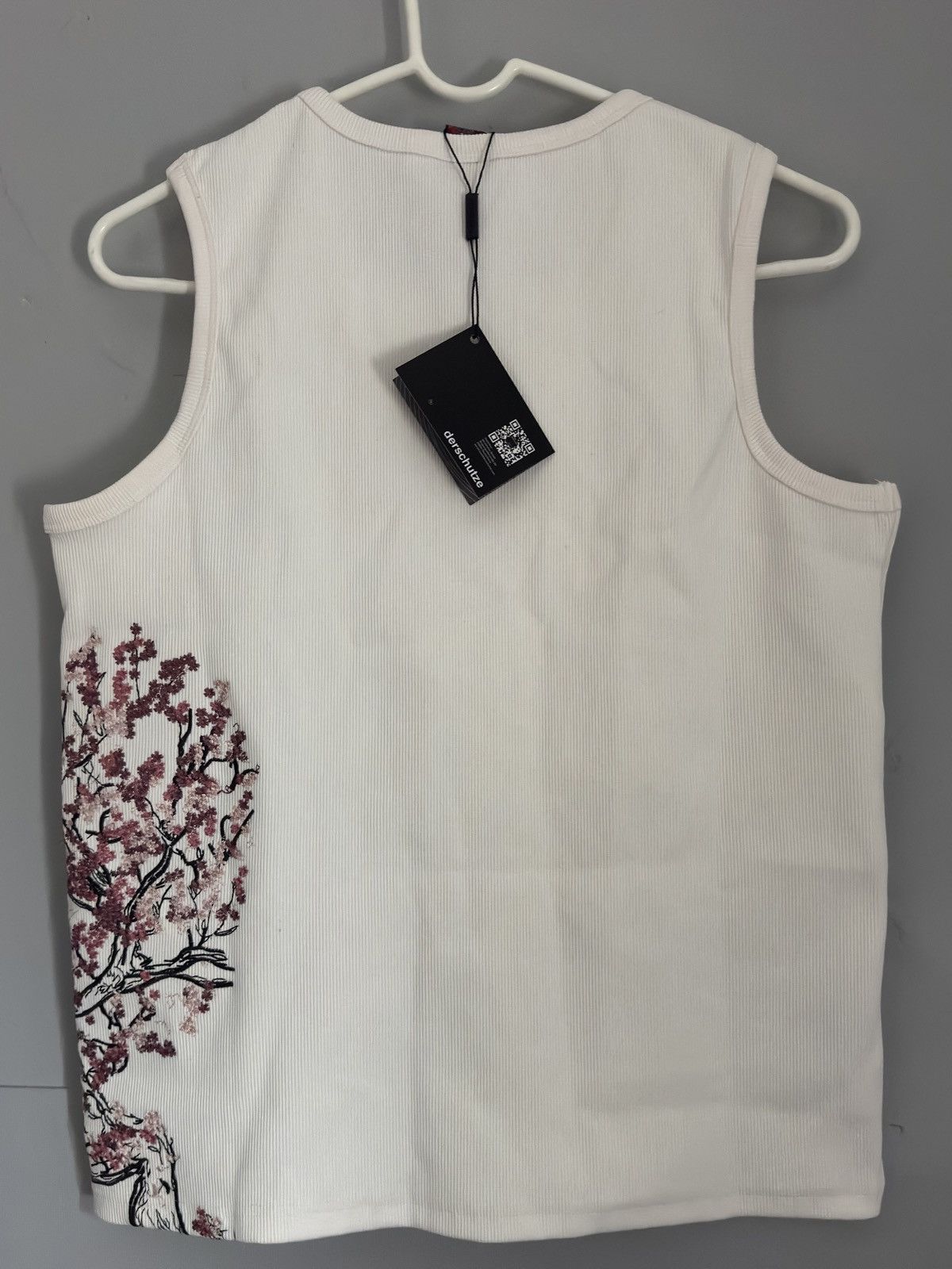 Tanktop in Beige, Men's (Size M) — image 2 of 6