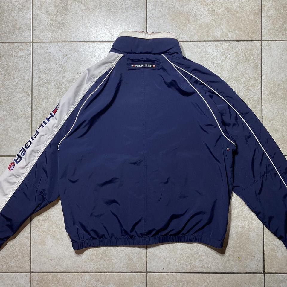Tommy Hilfiger Vintage Reversible Tommy Hilfiger Windbreaker Size US L / EU 52-54 / 3 - 2 Thumbnail